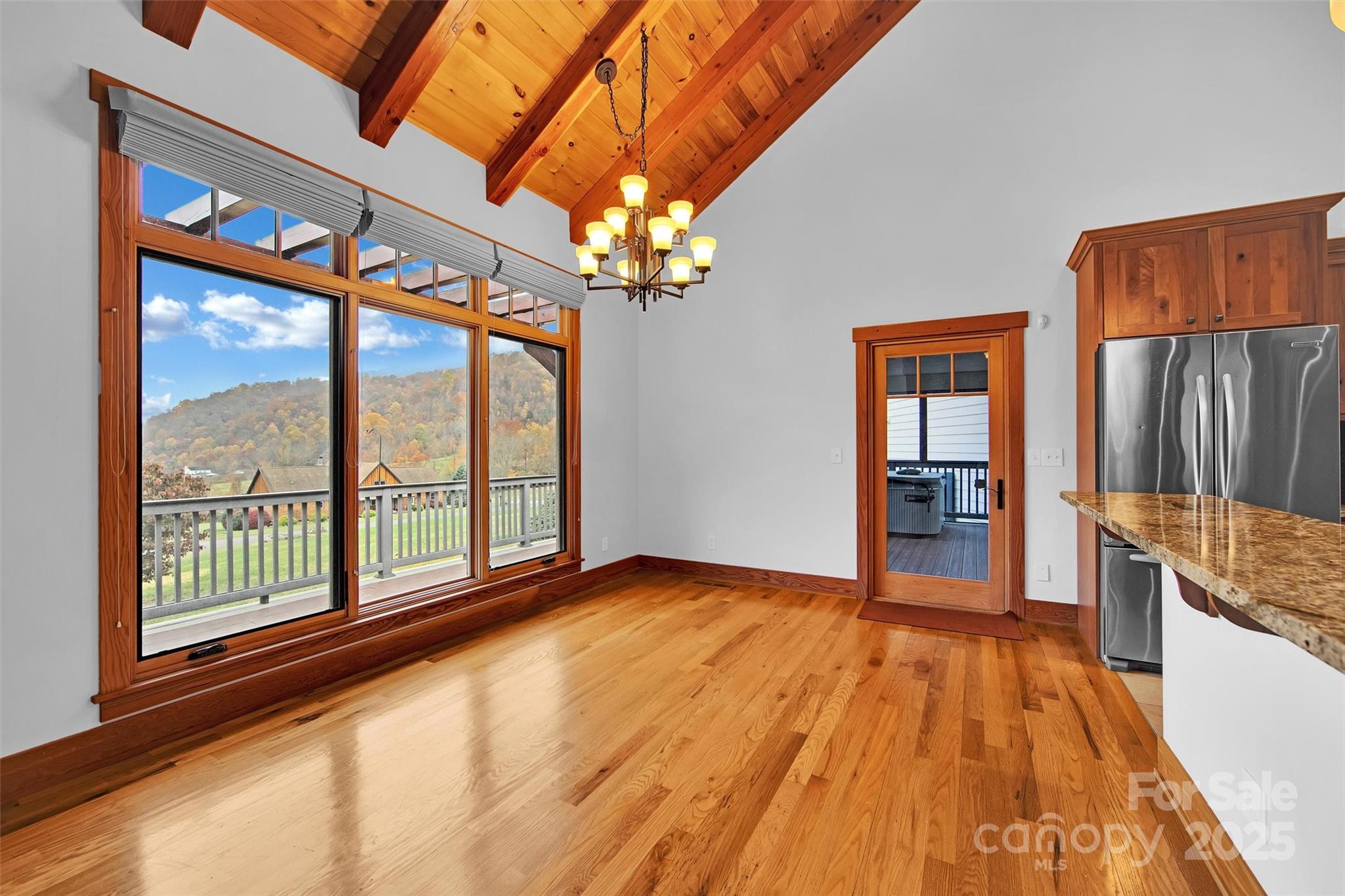 12 Rolling Meadow Lane