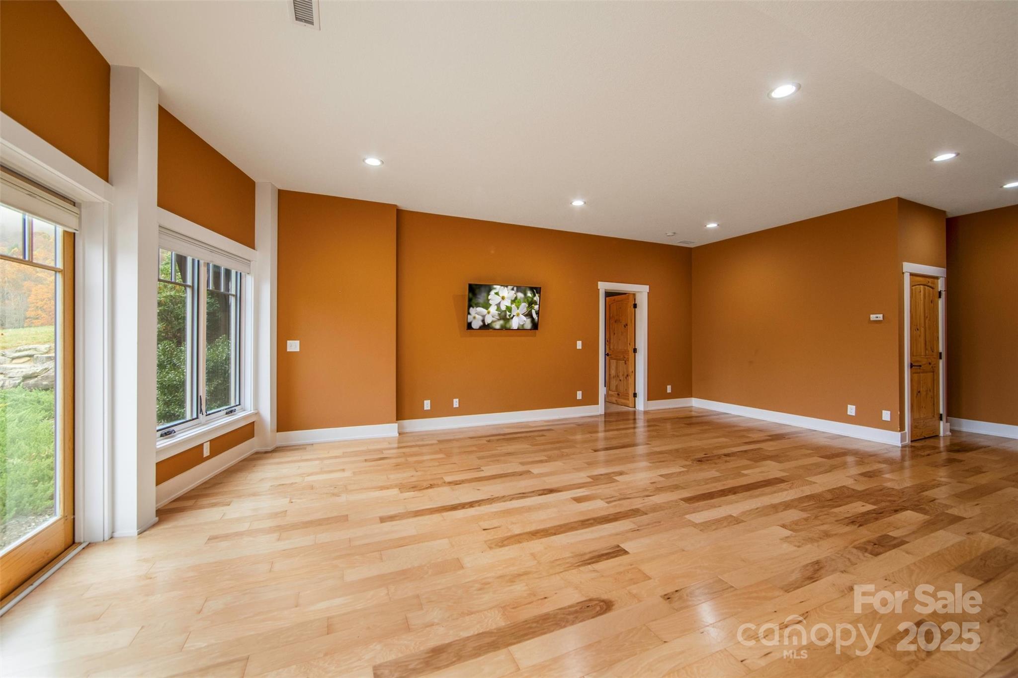 12 Rolling Meadow Lane