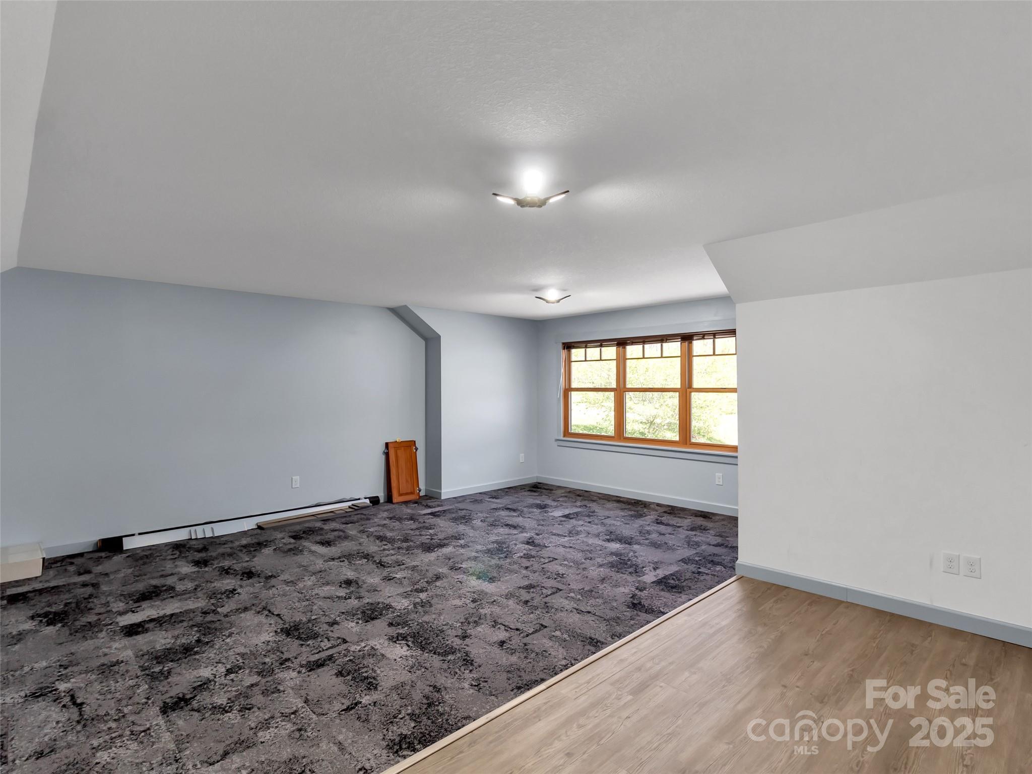 12 Rolling Meadow Lane