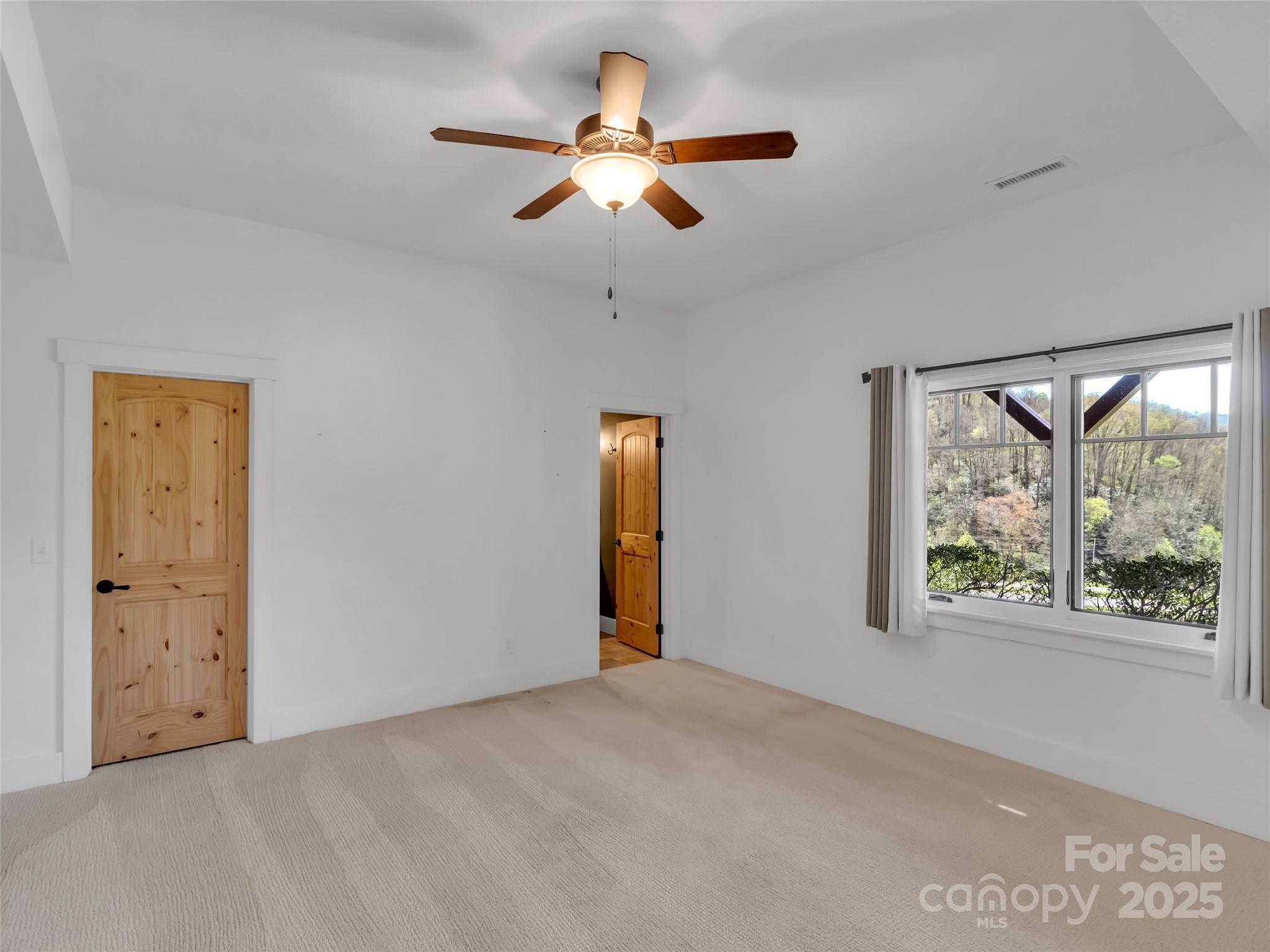 12 Rolling Meadow Lane