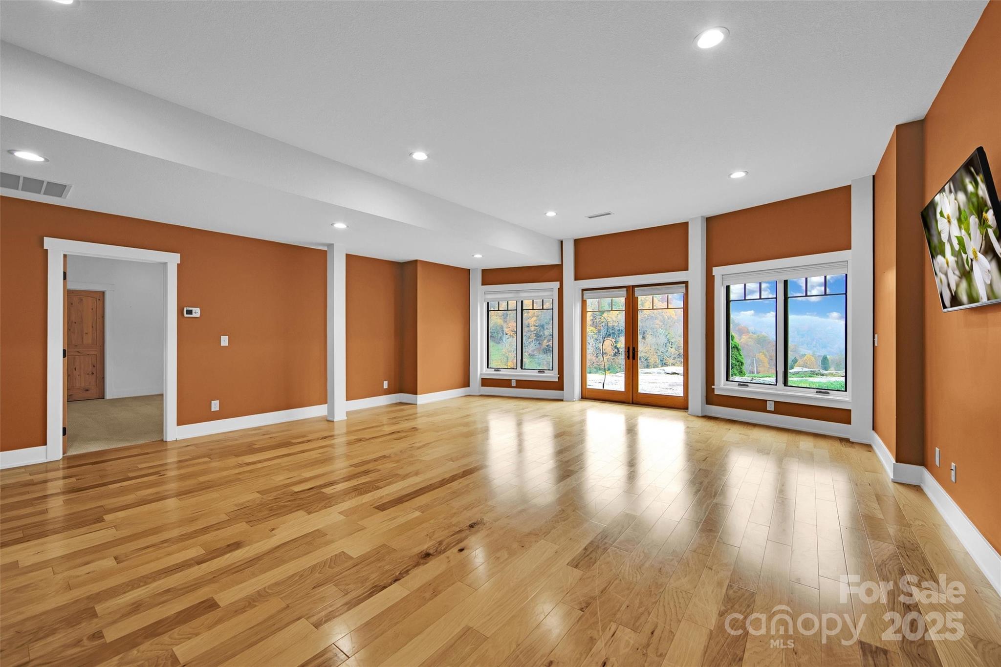 12 Rolling Meadow Lane