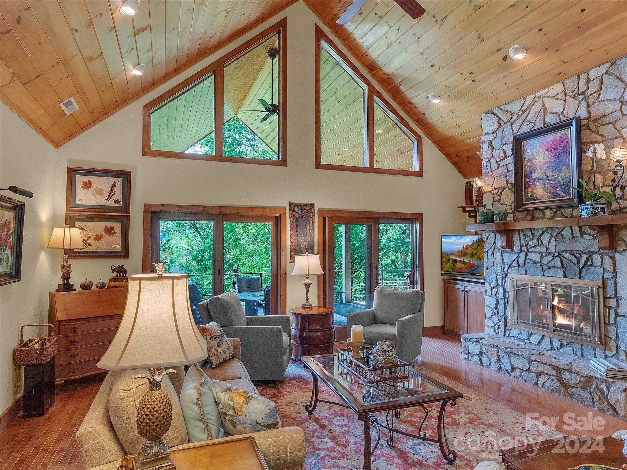 16 Rambling Ridge Road