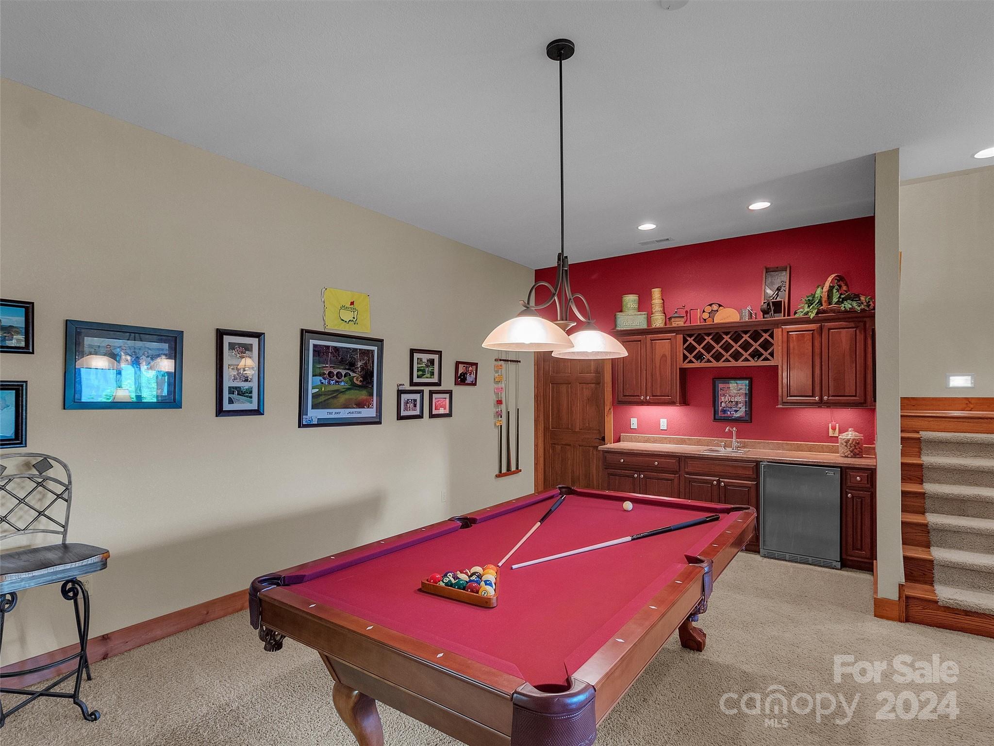 16 Rambling Ridge Road