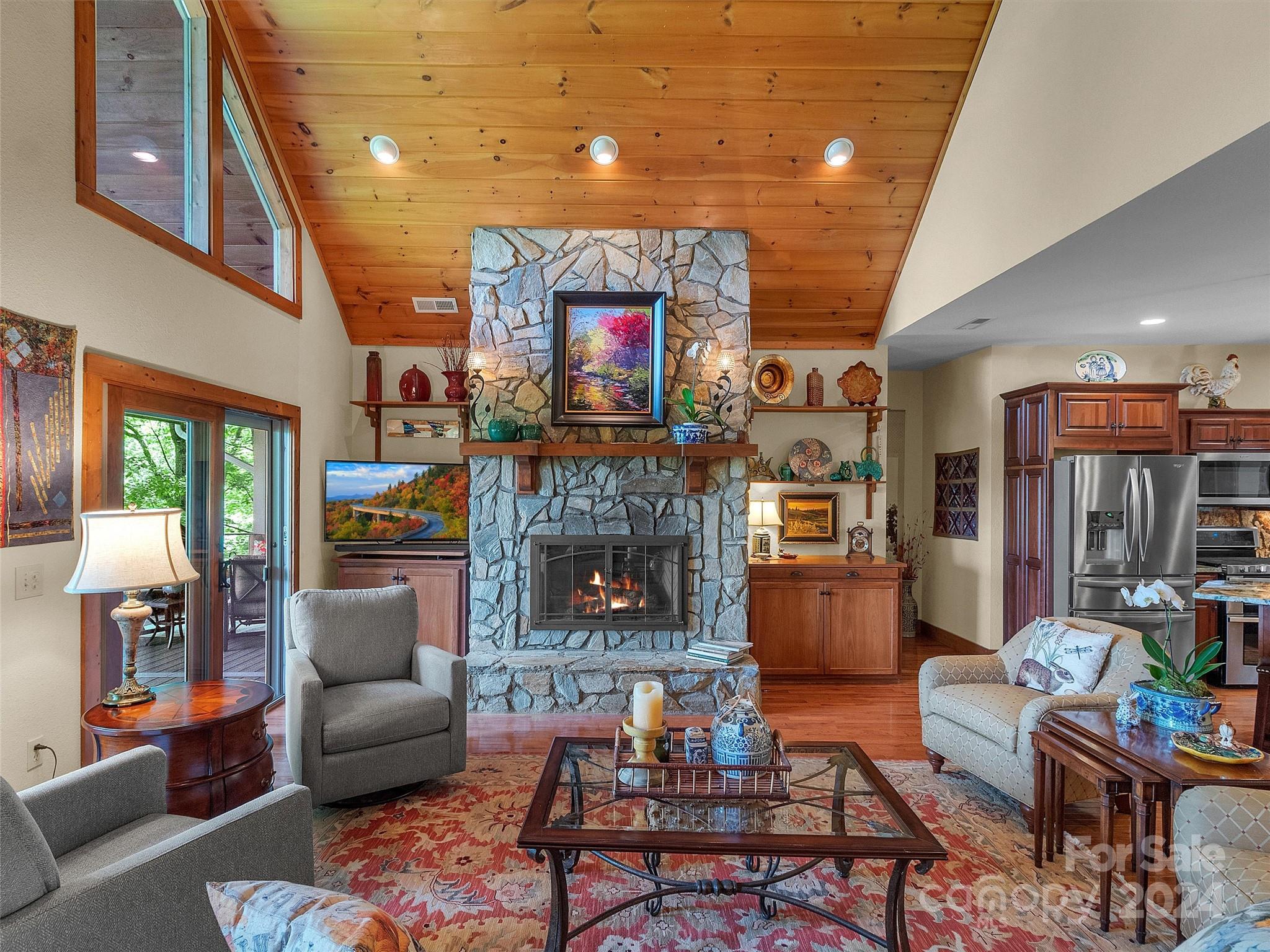 16 Rambling Ridge Road