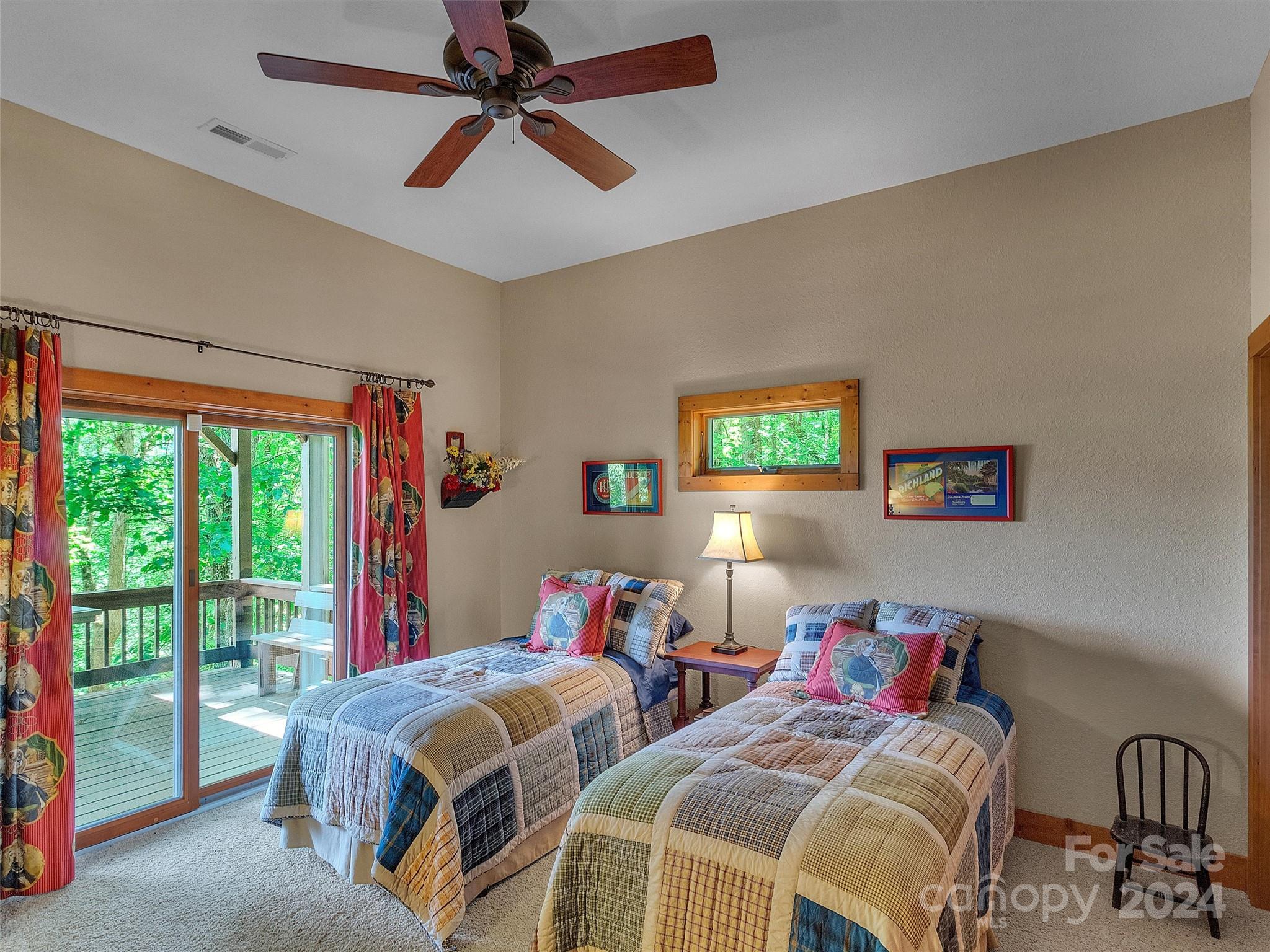 16 Rambling Ridge Road
