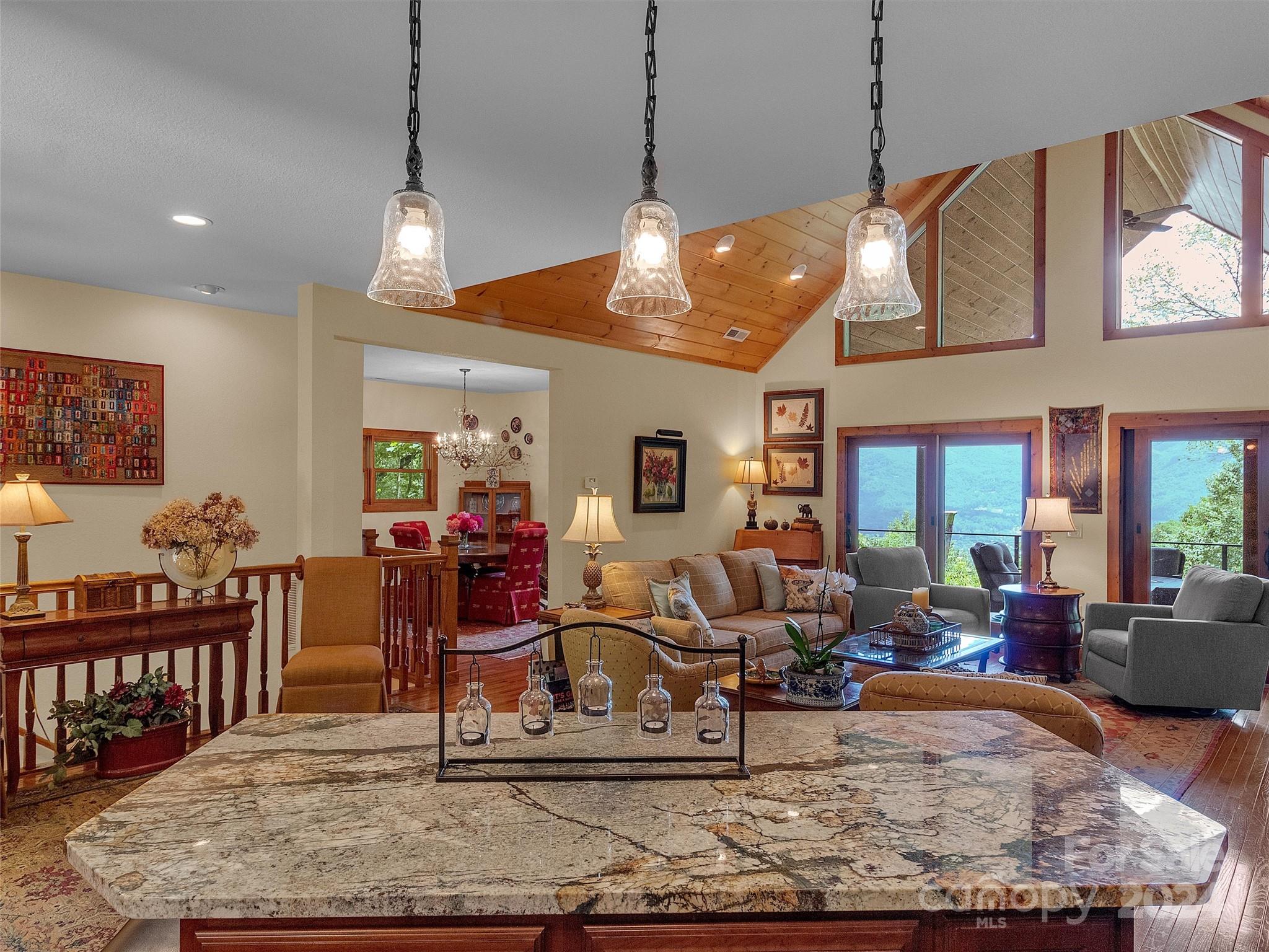 16 Rambling Ridge Road