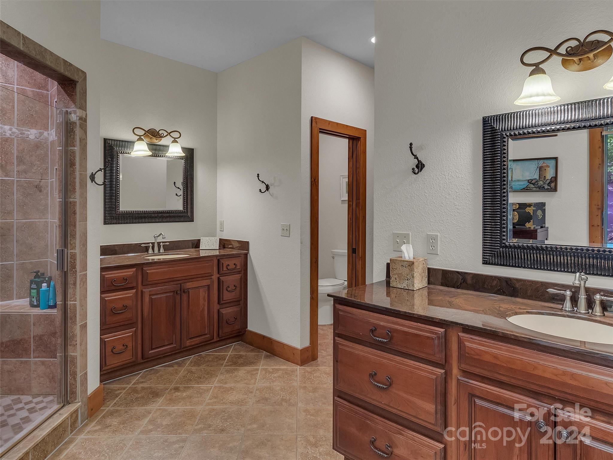 16 Rambling Ridge Road