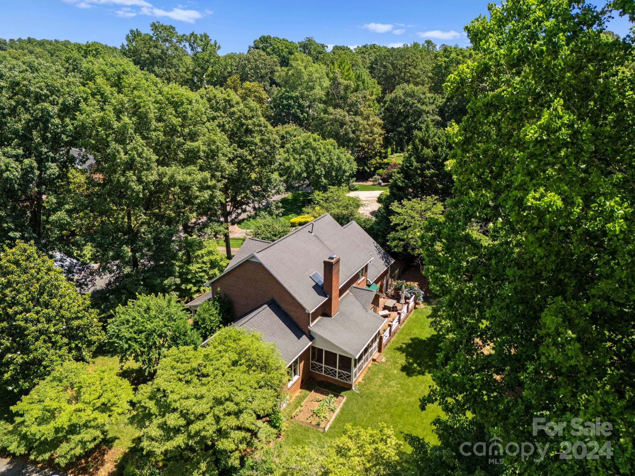 311 Glen Arbor Drive