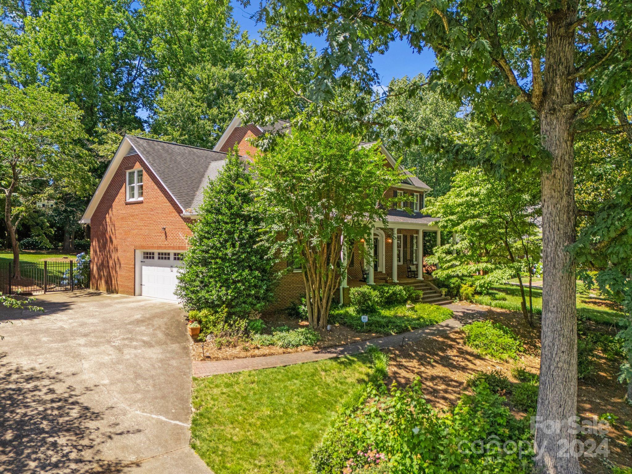 311 Glen Arbor Drive