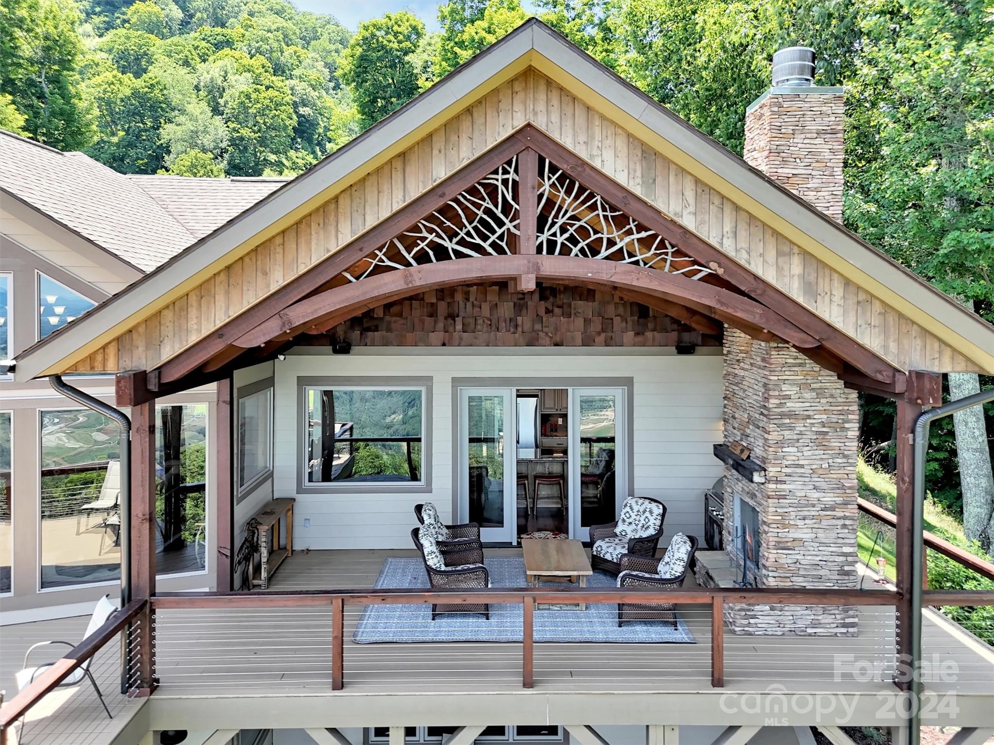 221 Olympia Lane