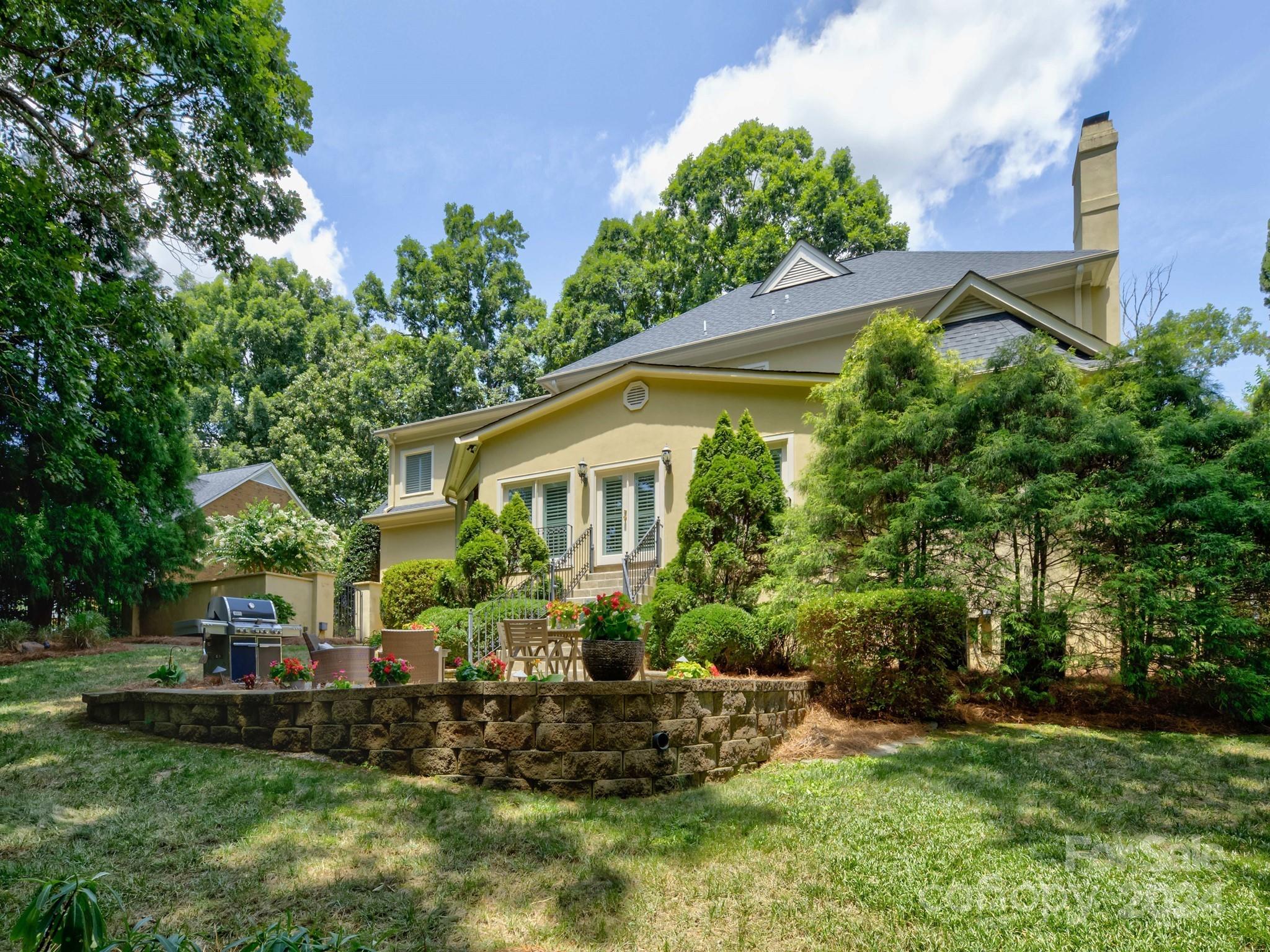4440 Canoebrook Road