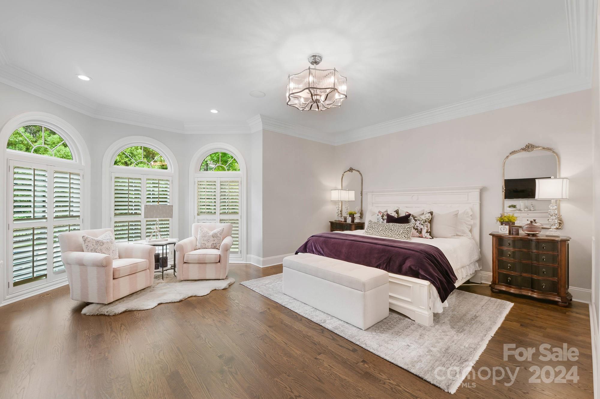 301 Lochaven Road