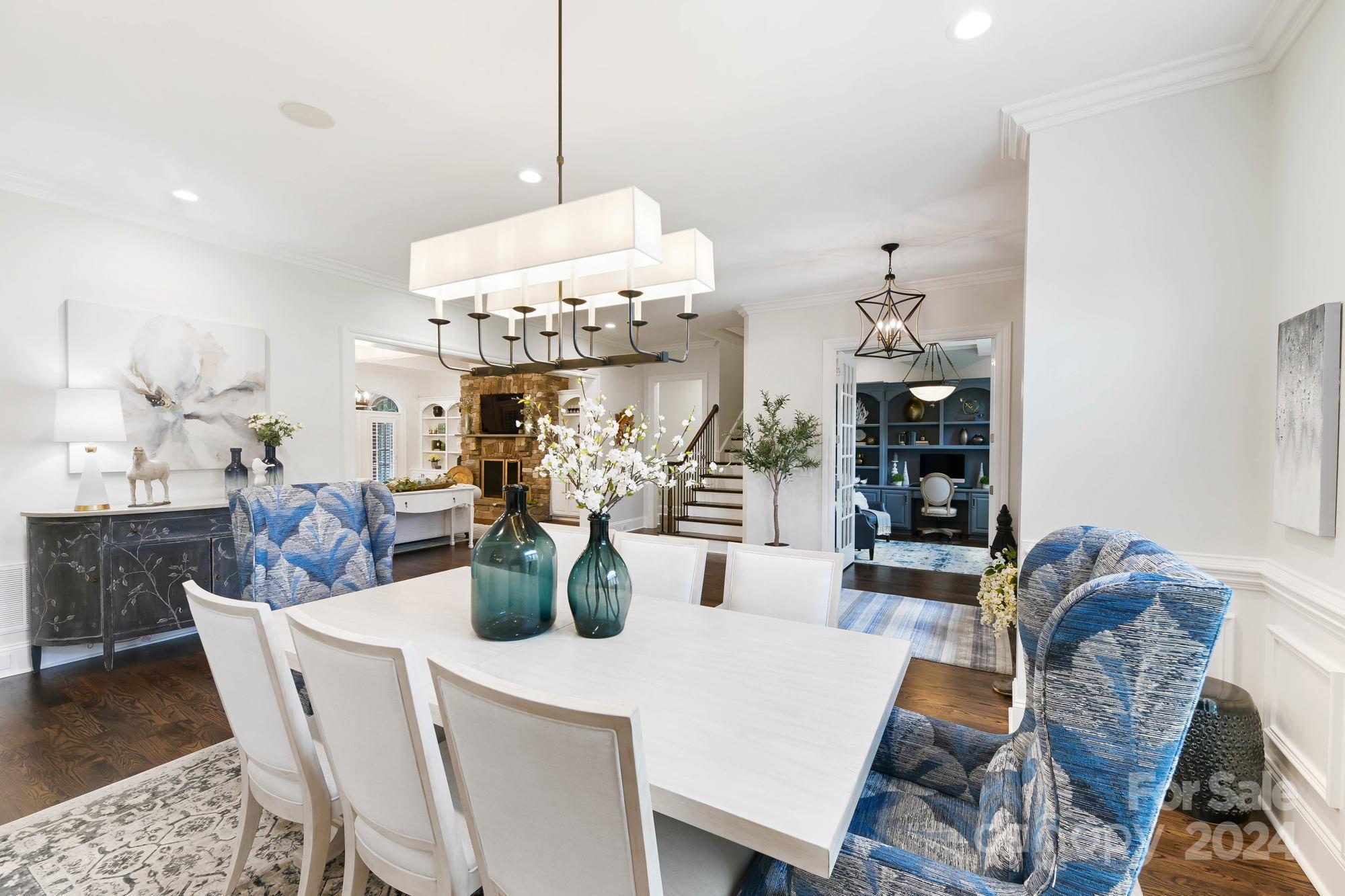 301 Lochaven Road