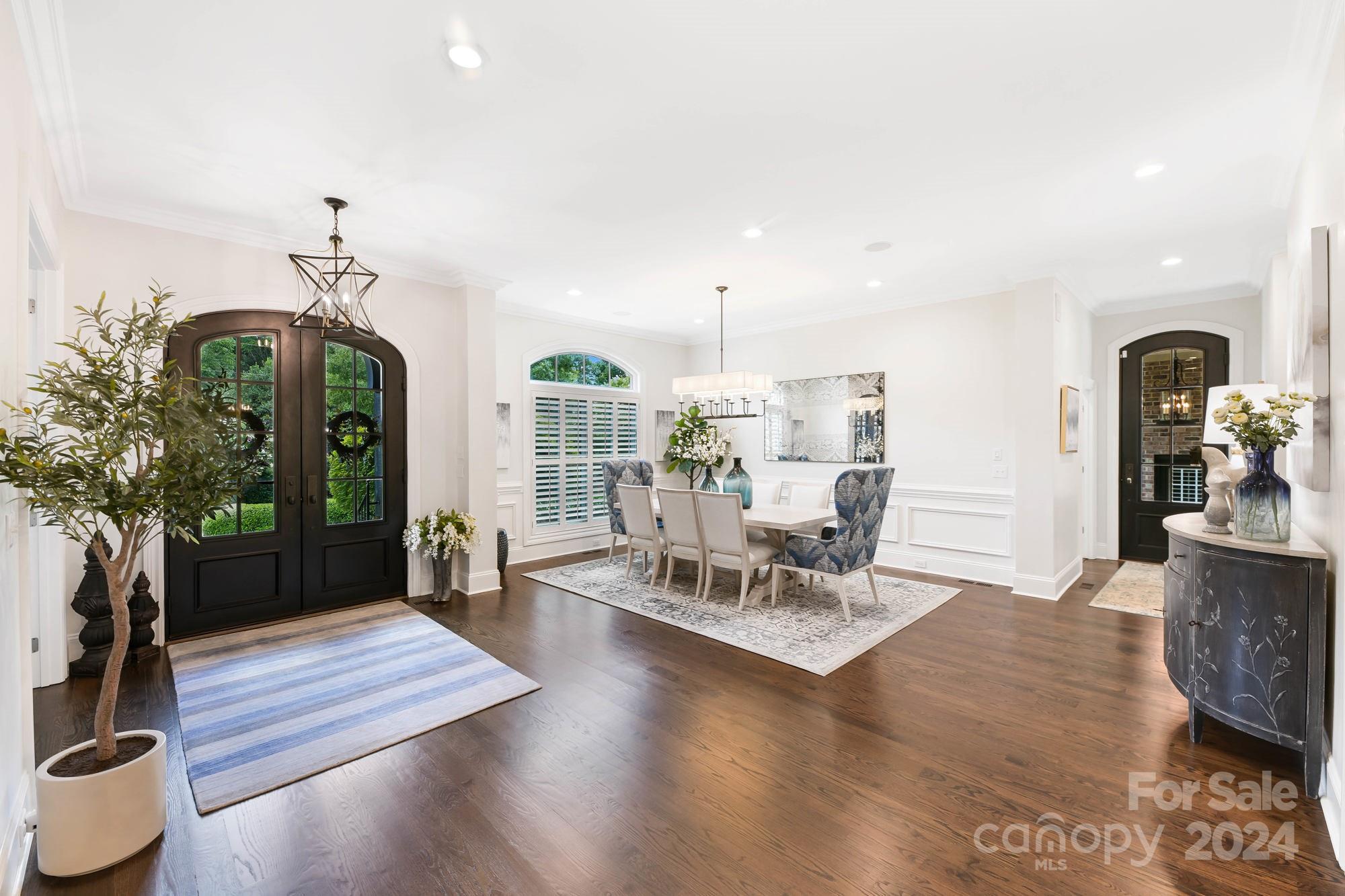 301 Lochaven Road