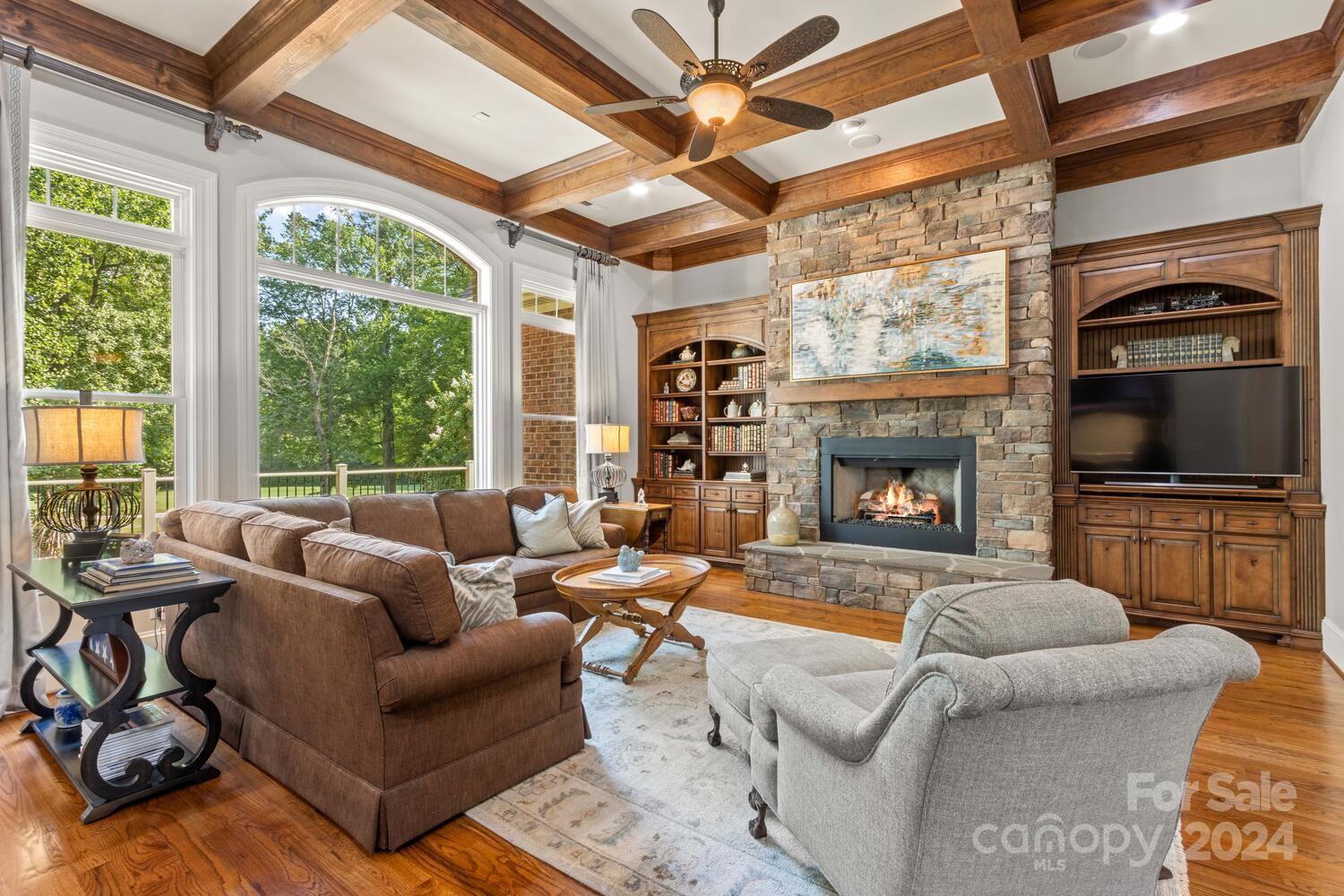 7789 Turnberry Lane
