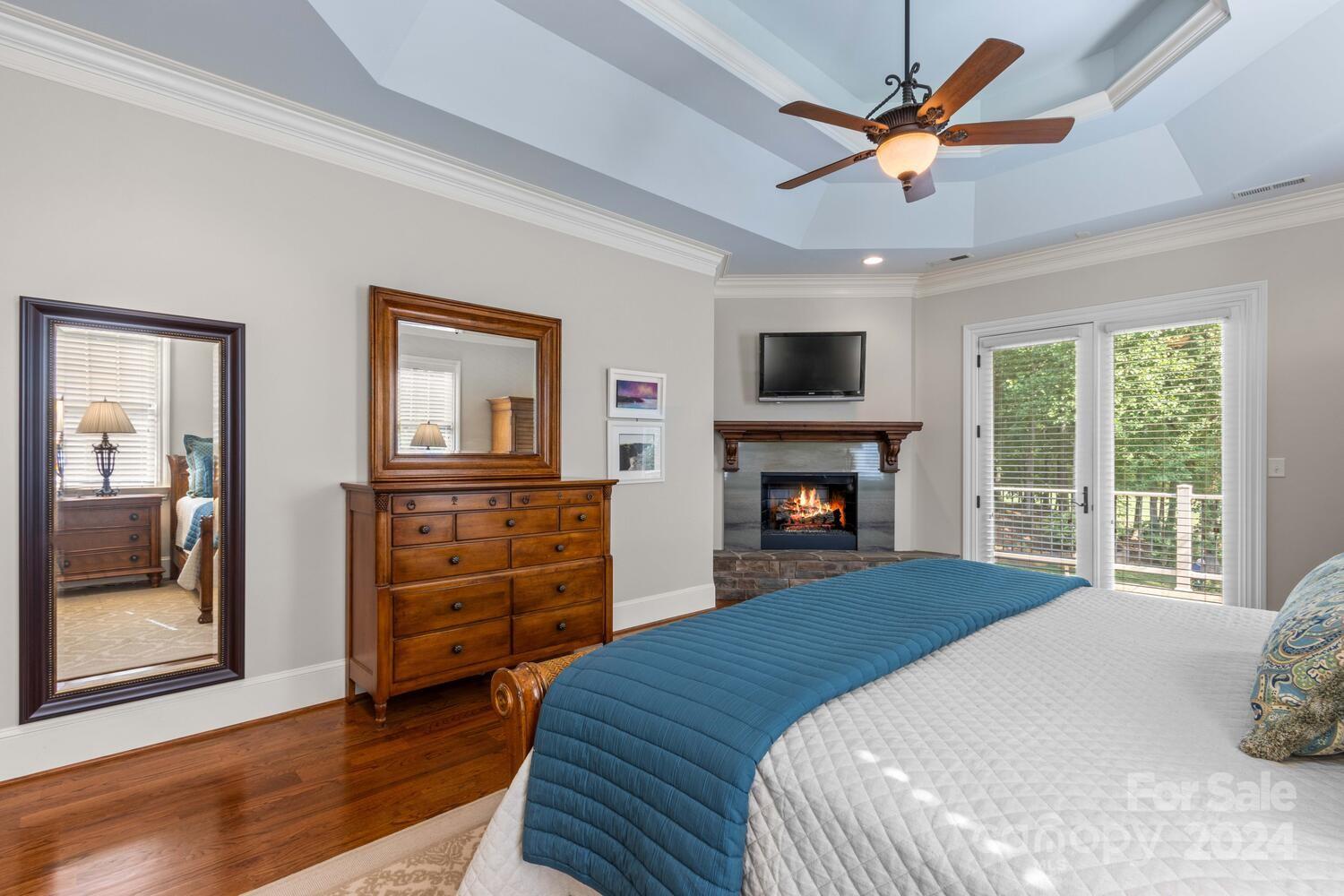 7789 Turnberry Lane
