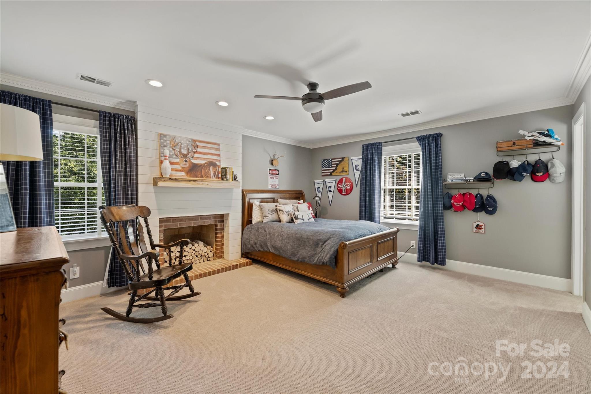 736 Sardis Lane