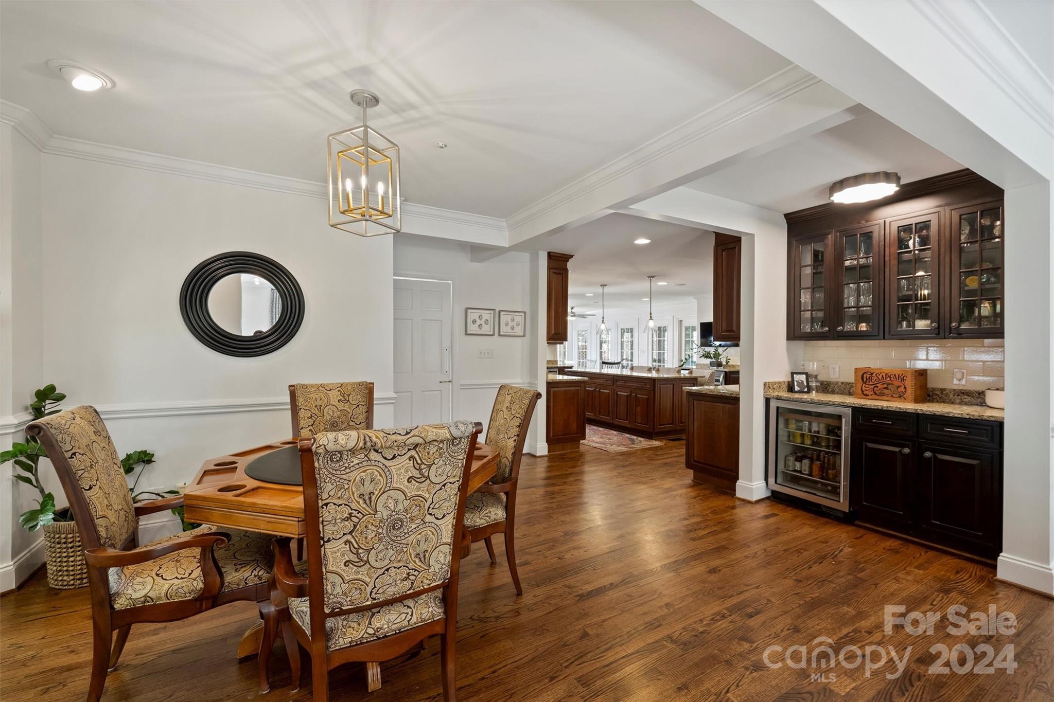 736 Sardis Lane