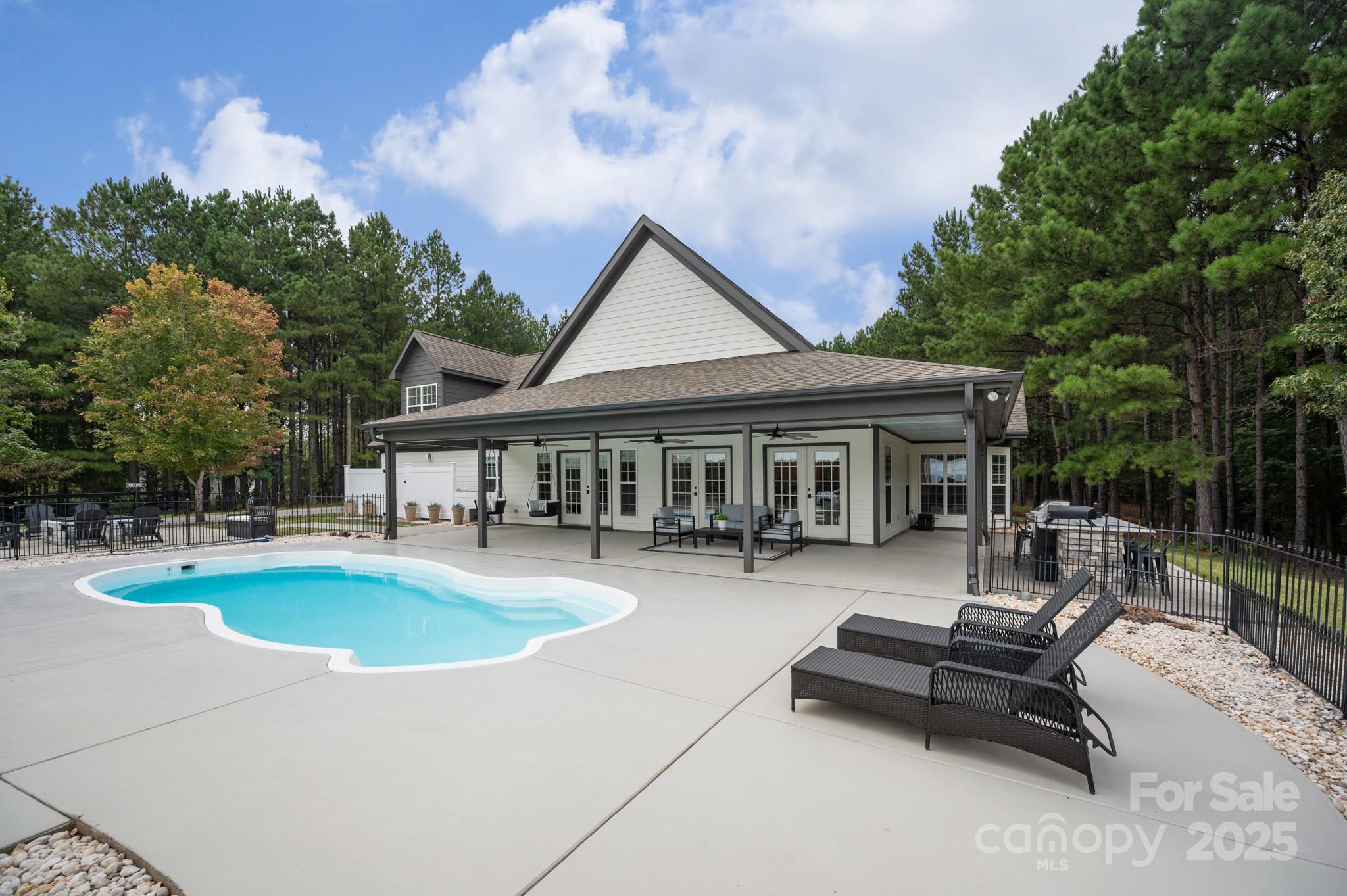 1046 Sutton Spring Road