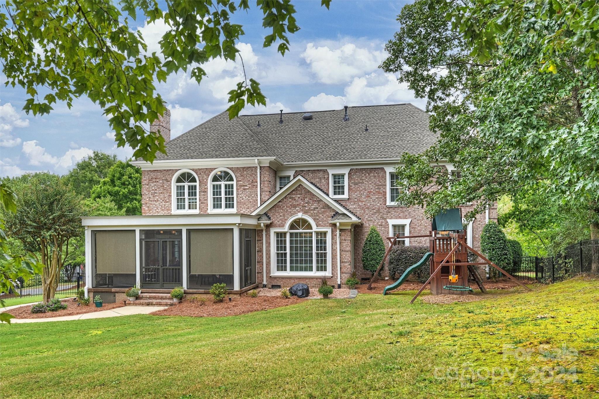 7529 Seton House Lane