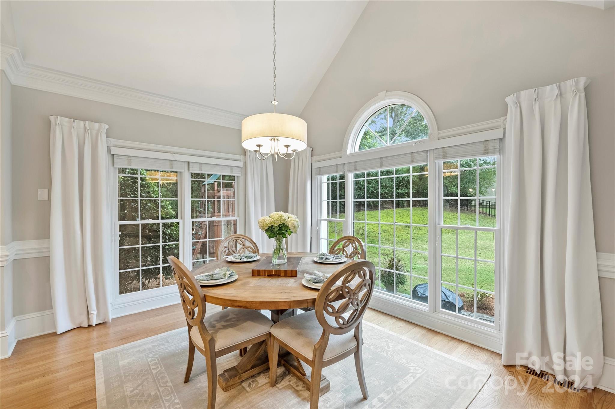 7529 Seton House Lane