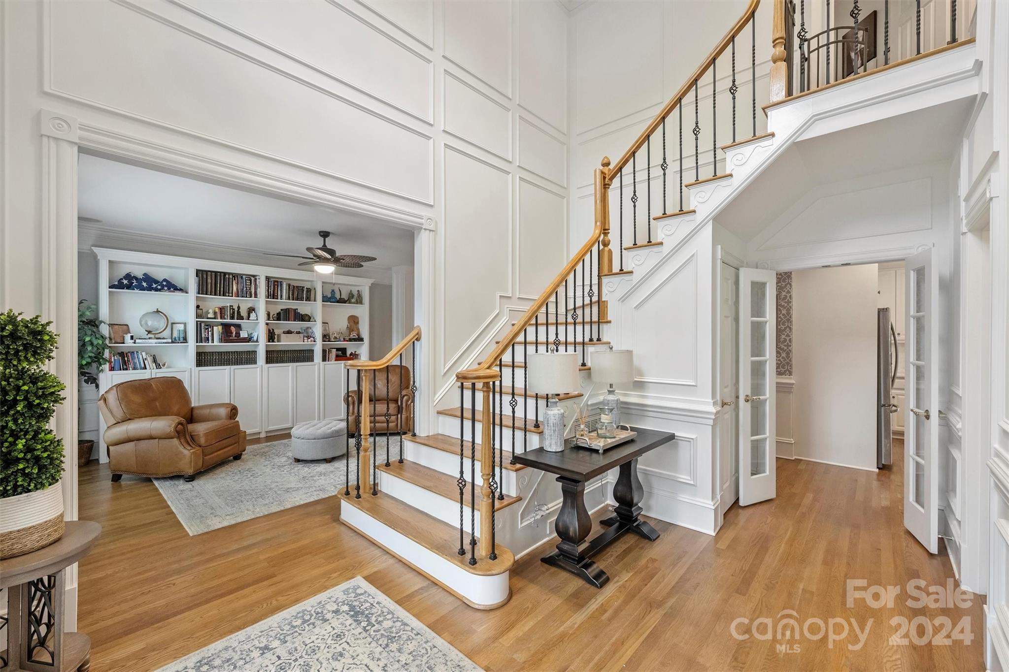7529 Seton House Lane