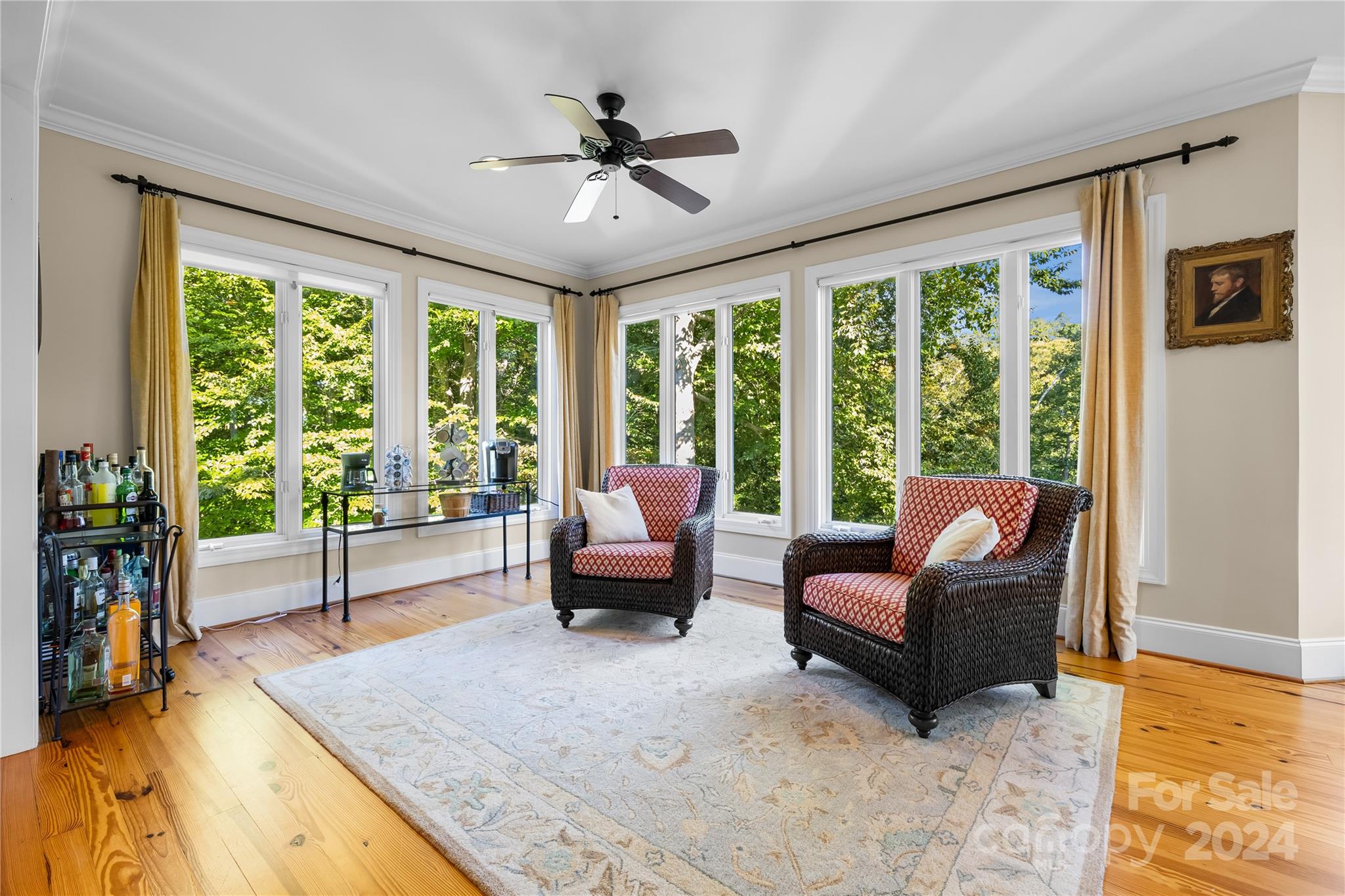 127 Harborcliff Drive