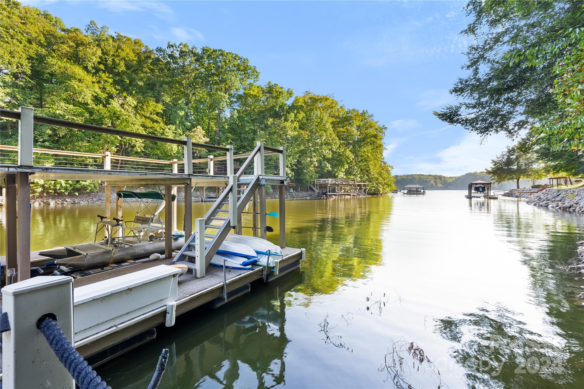 127 Harborcliff Drive