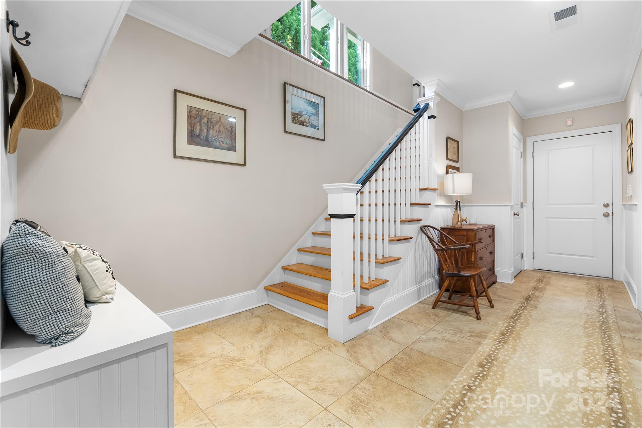 127 Harborcliff Drive