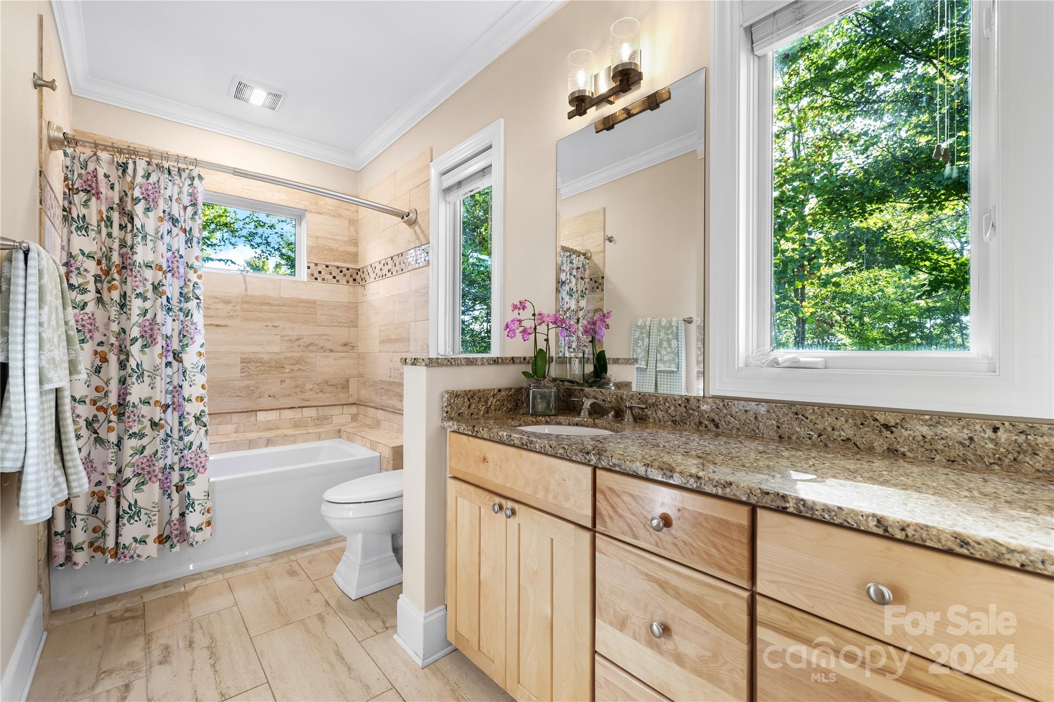127 Harborcliff Drive