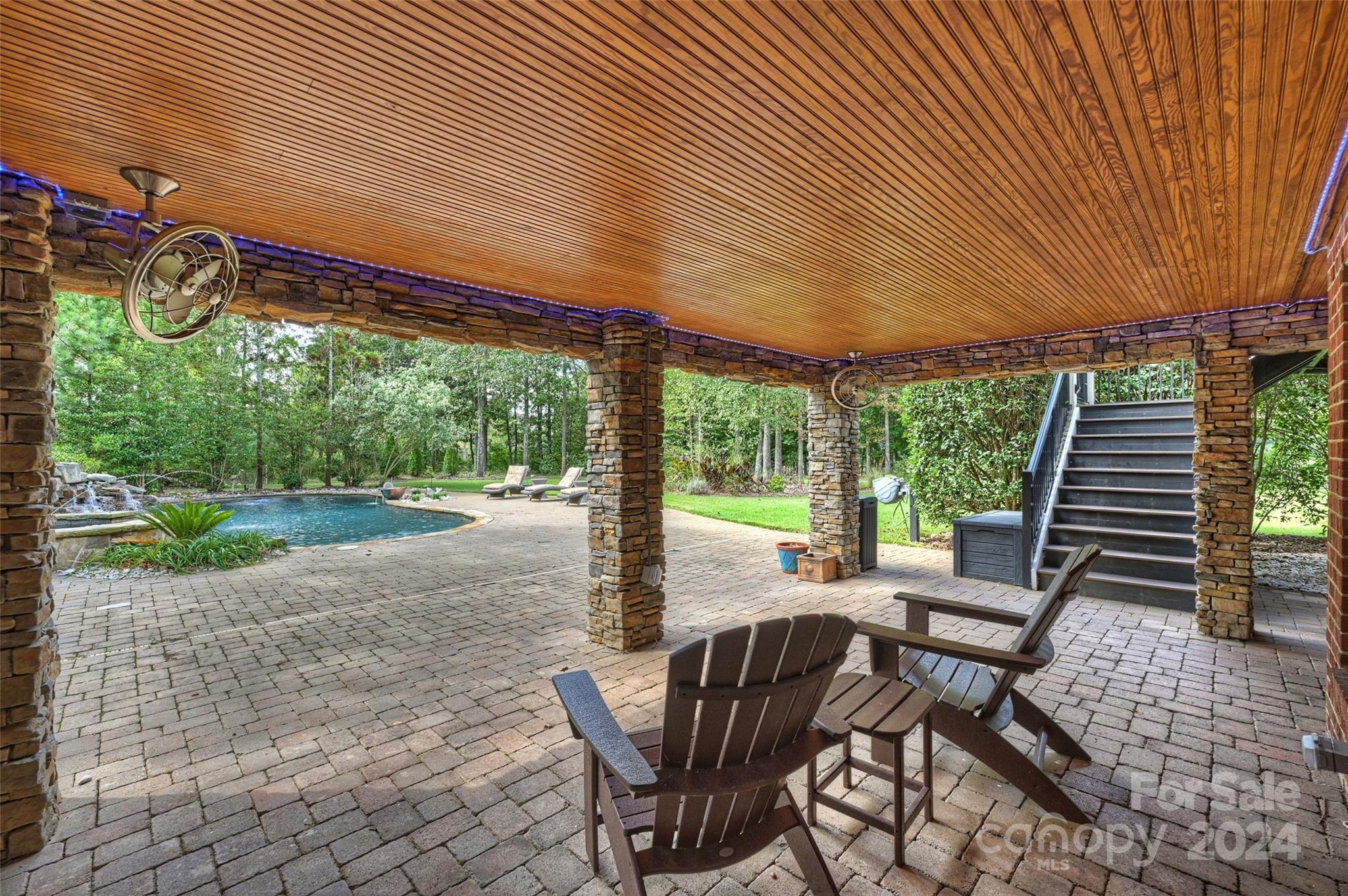 7303 Timberneck Court