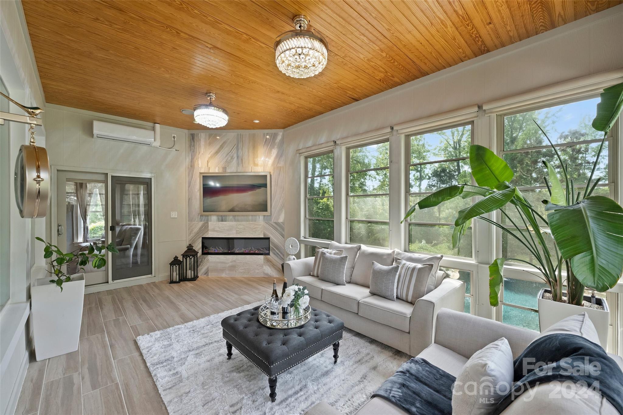 7303 Timberneck Court