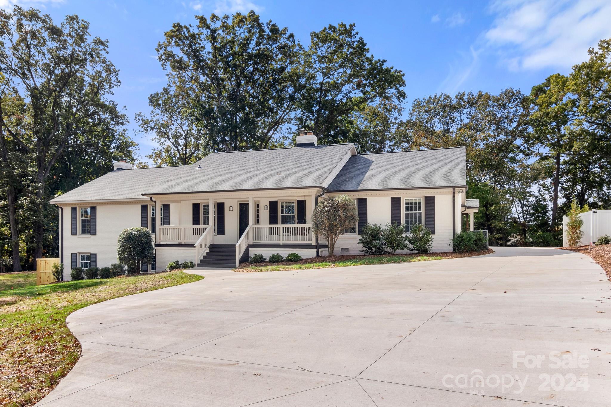 3908 Stoney Ridge Trail