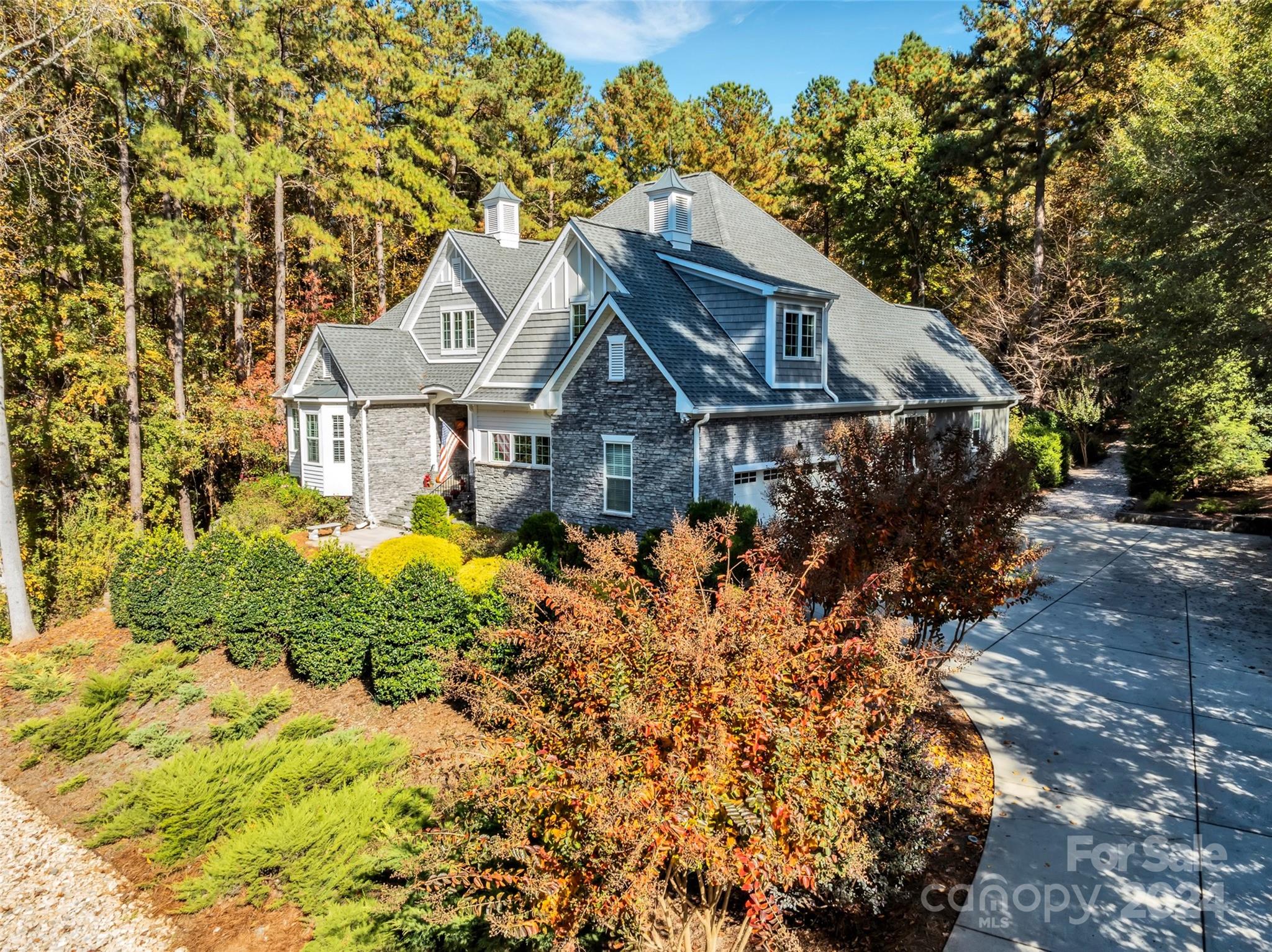 4628 River Oaks Road
