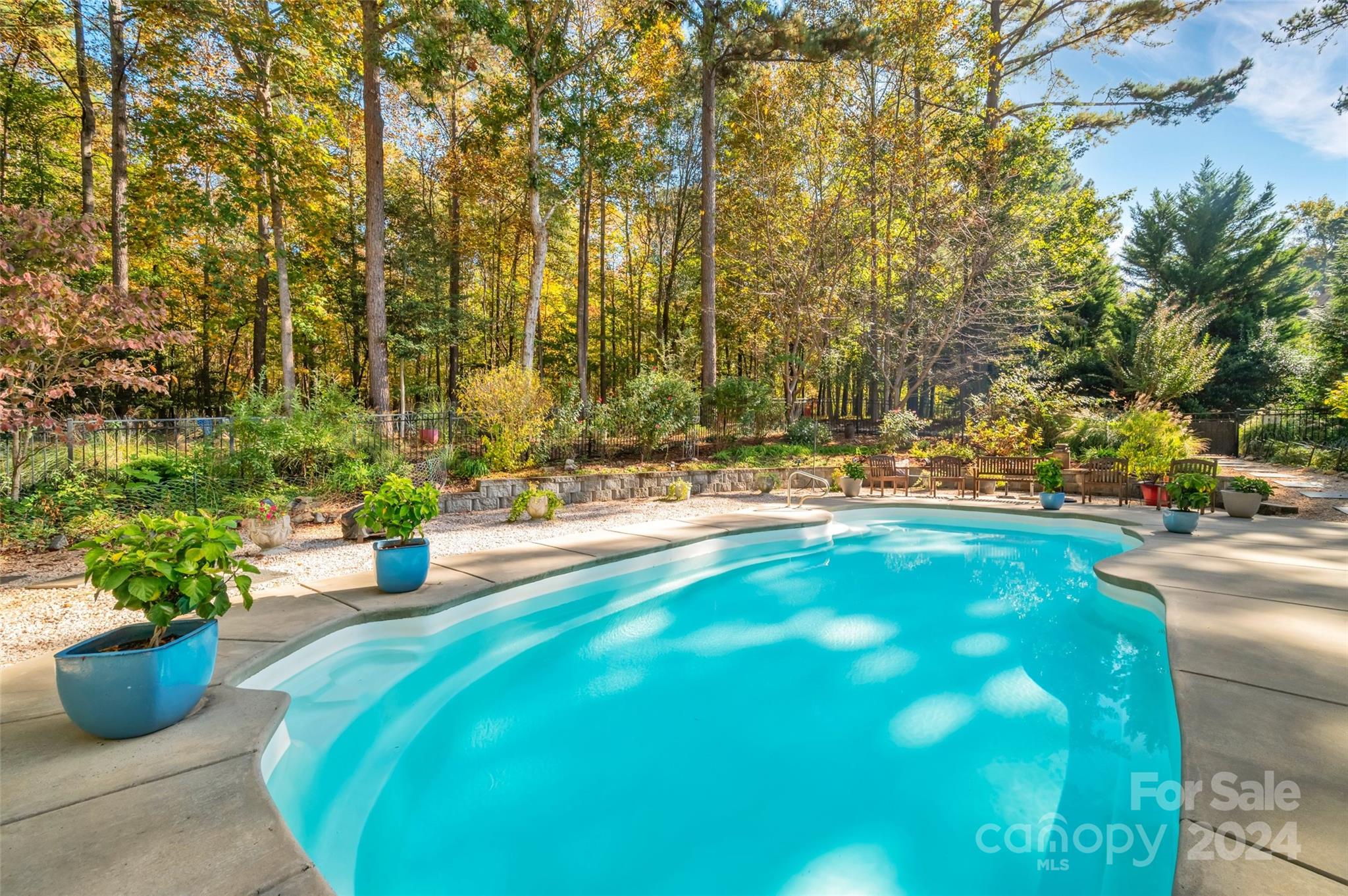 4628 River Oaks Road