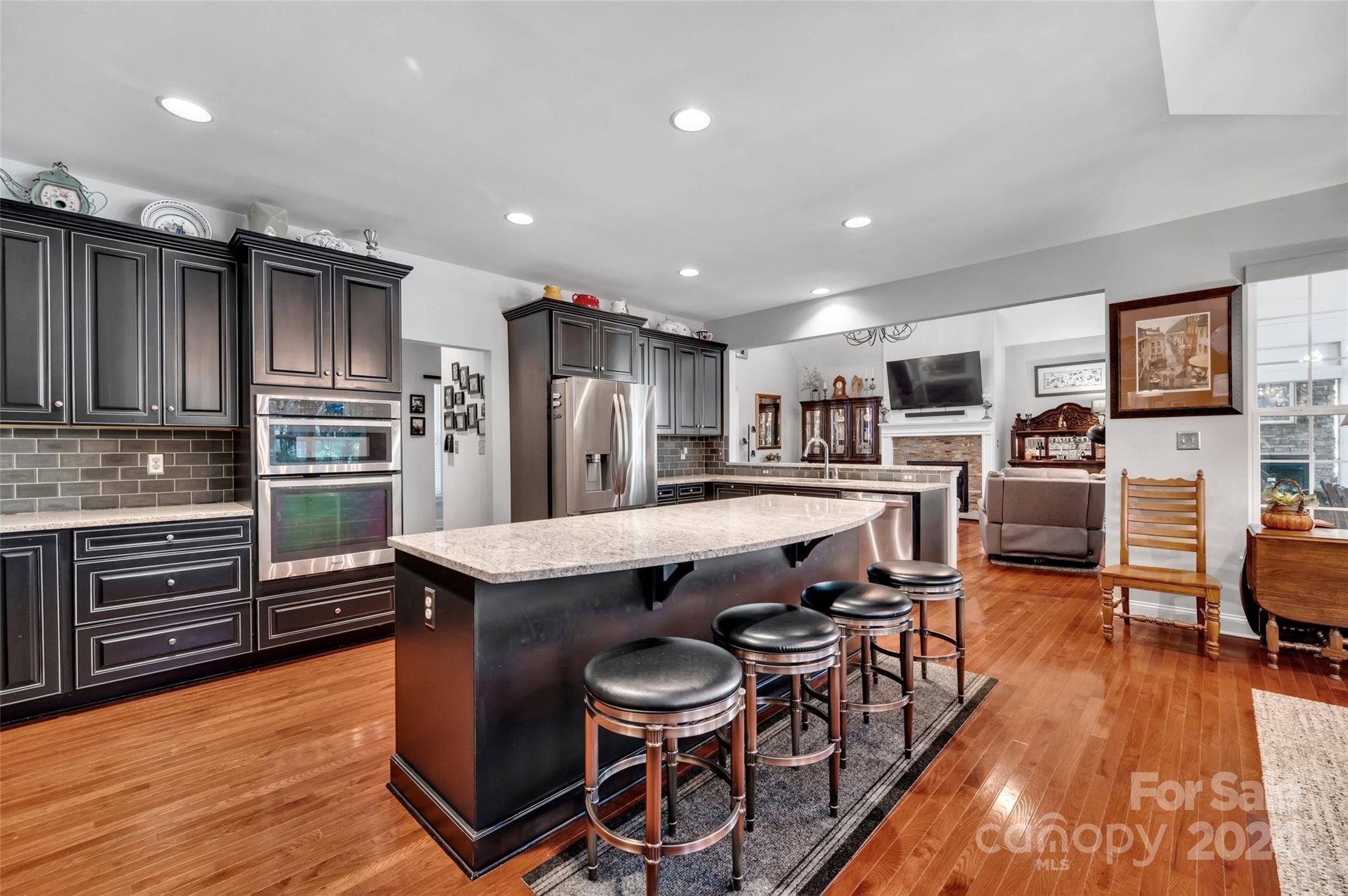 4628 River Oaks Road