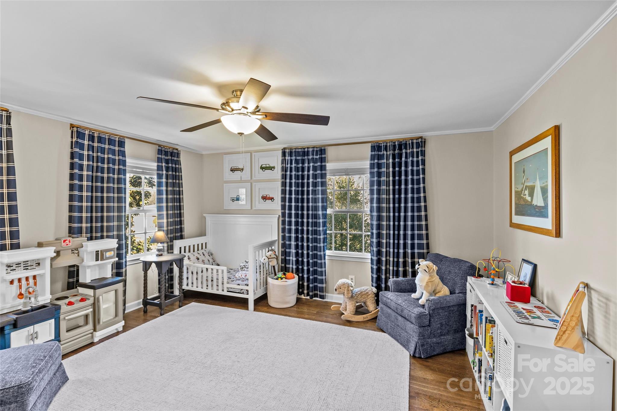 2228 Valencia Terrace