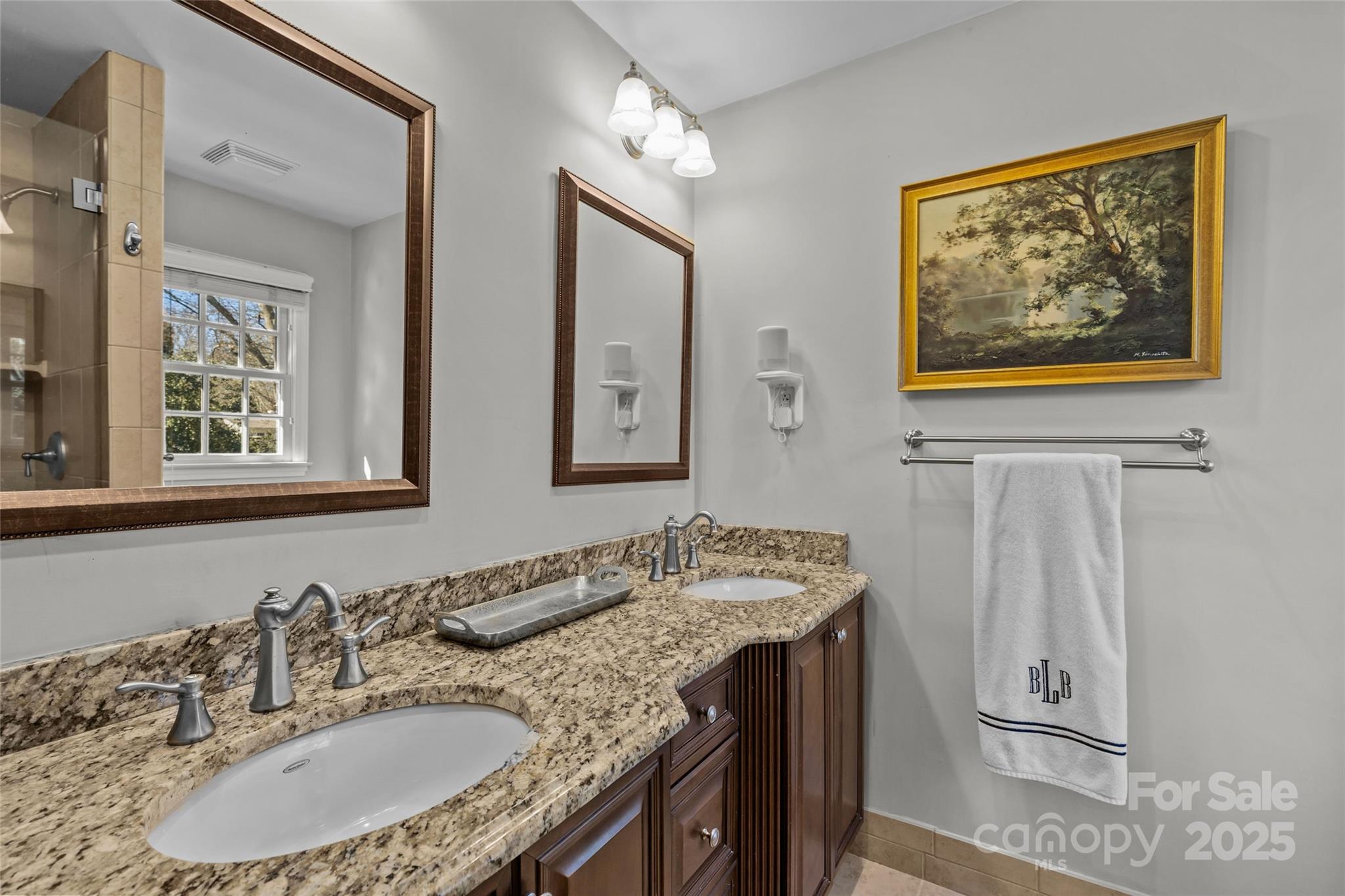 2228 Valencia Terrace