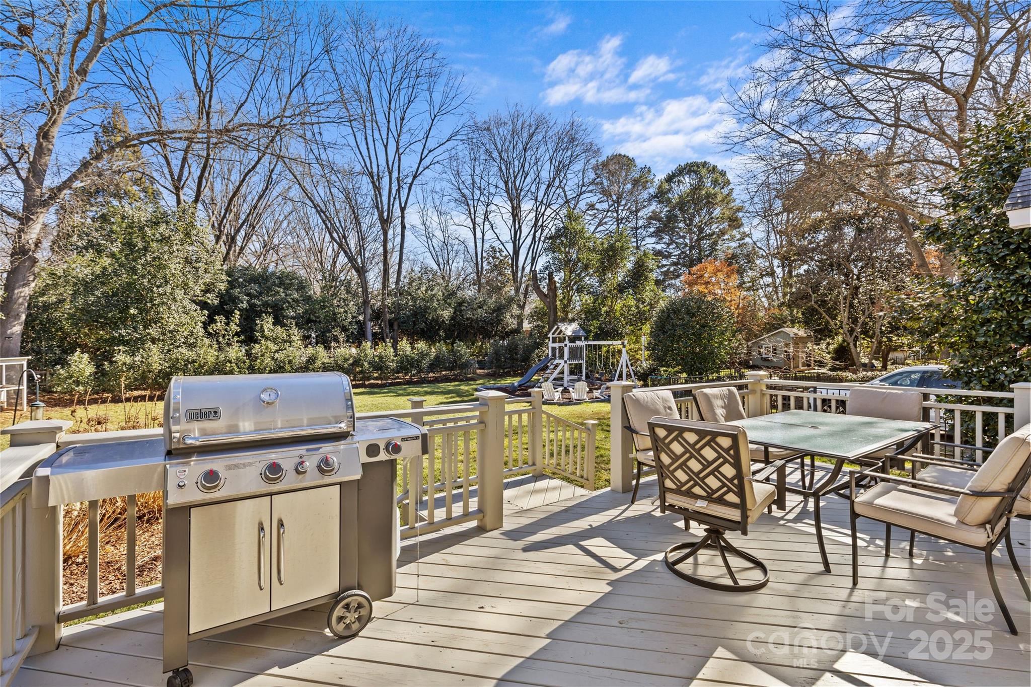 2228 Valencia Terrace