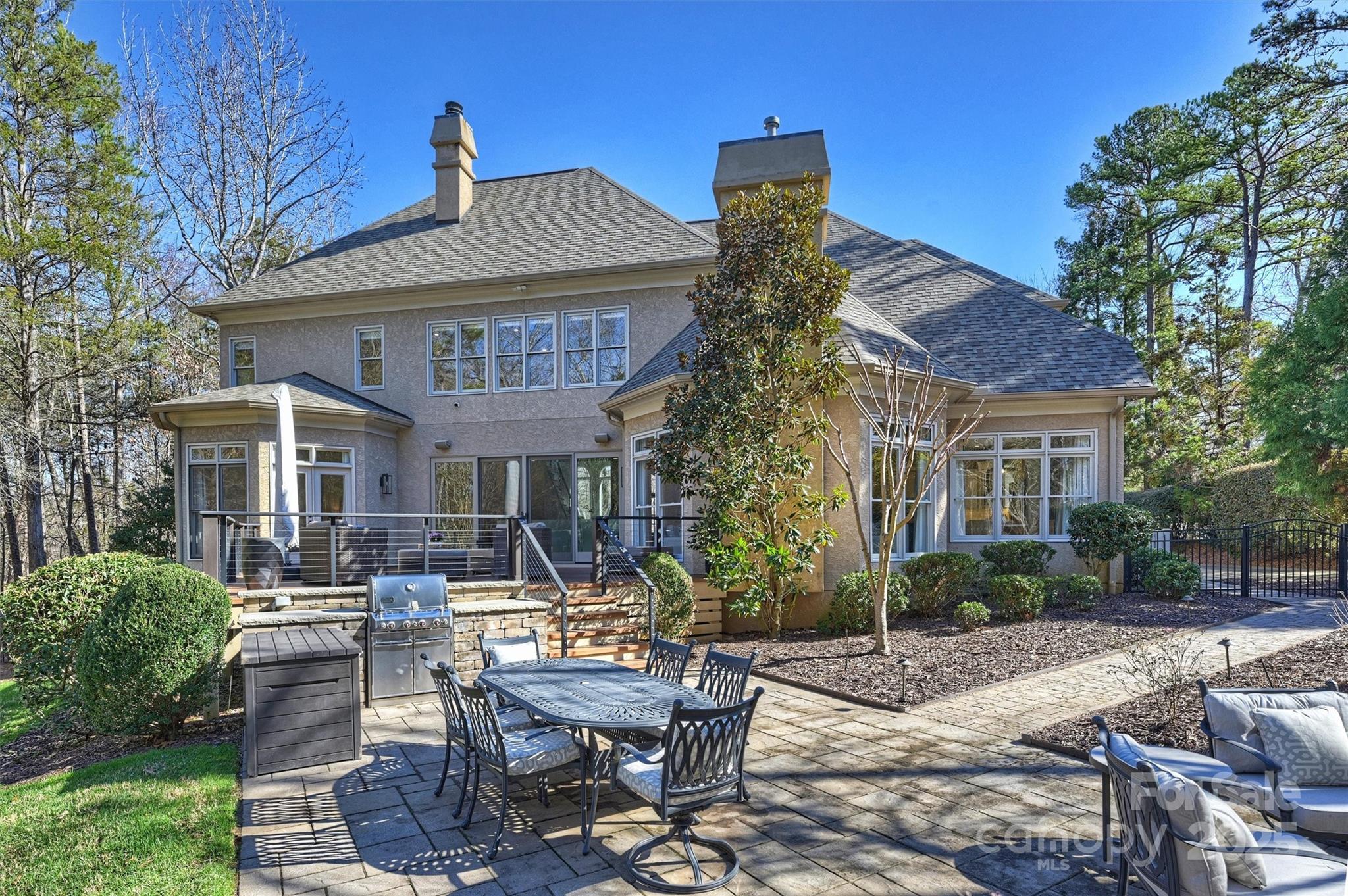 4004 Blossom Hill Drive