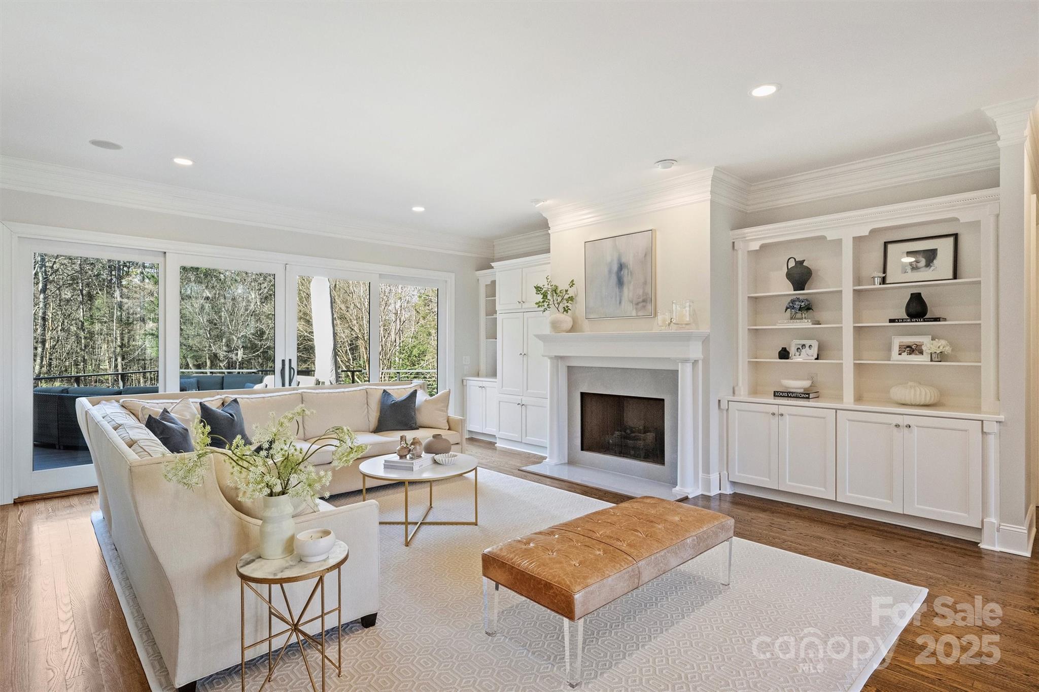 4004 Blossom Hill Drive