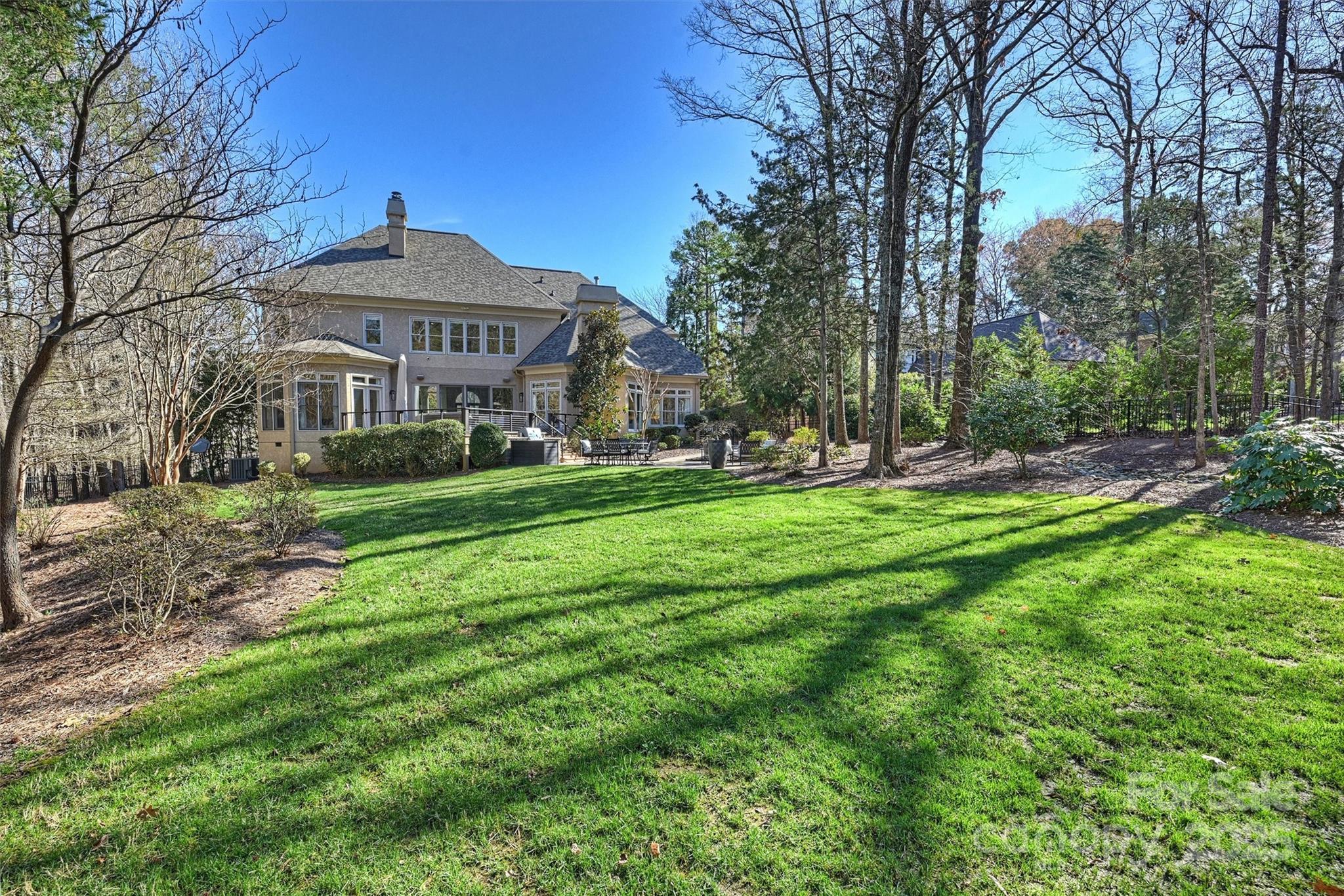 4004 Blossom Hill Drive