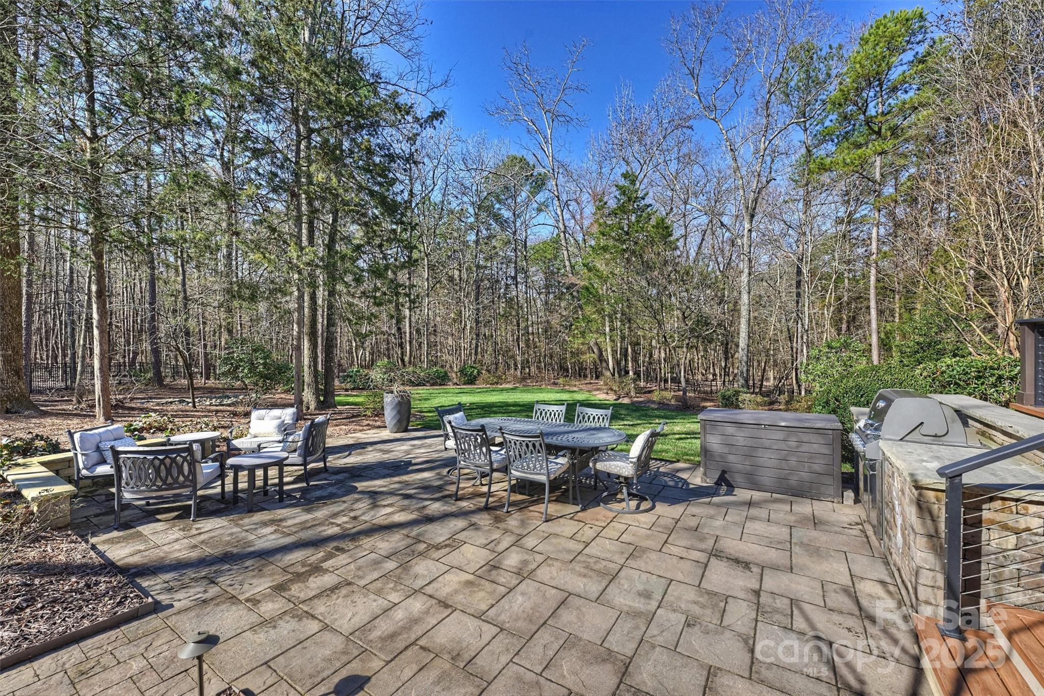 4004 Blossom Hill Drive