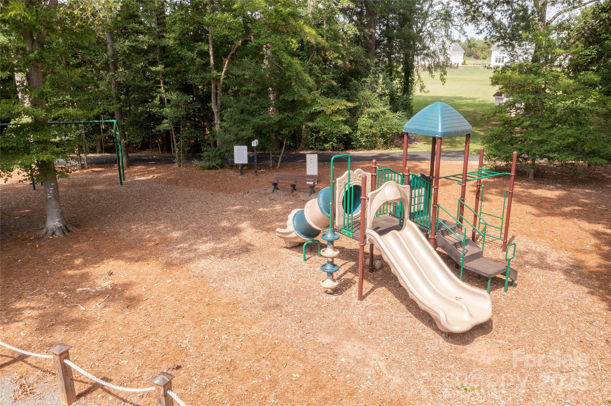 523 Meadow Ridge Drive