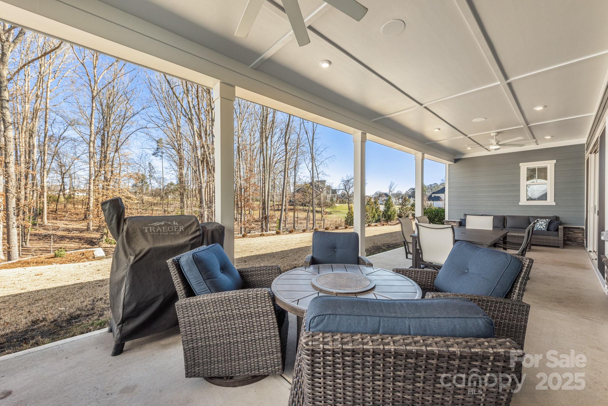 523 Meadow Ridge Drive