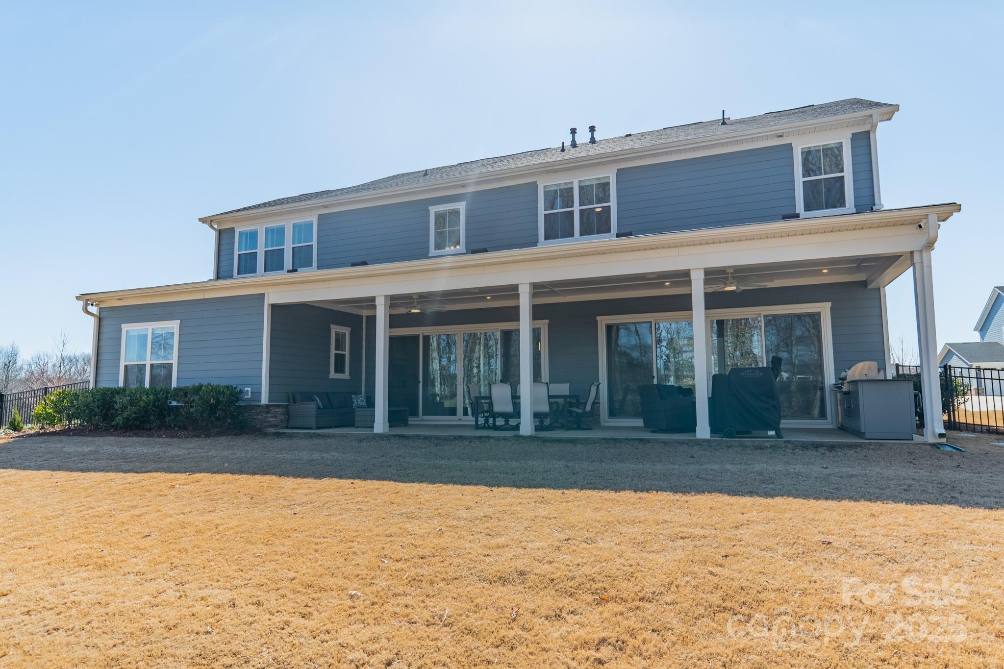 523 Meadow Ridge Drive