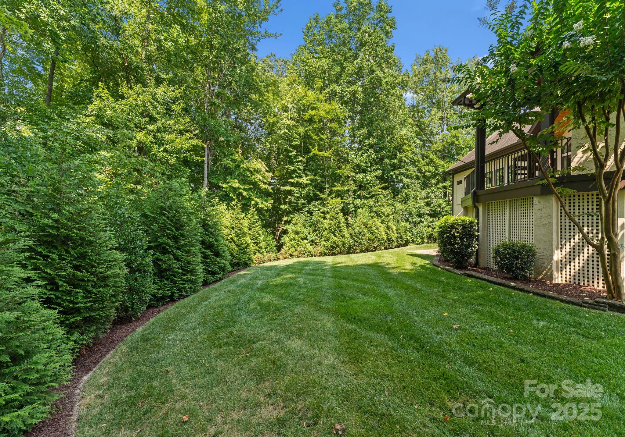 7461 Barrington Ridge Drive Unit: 33