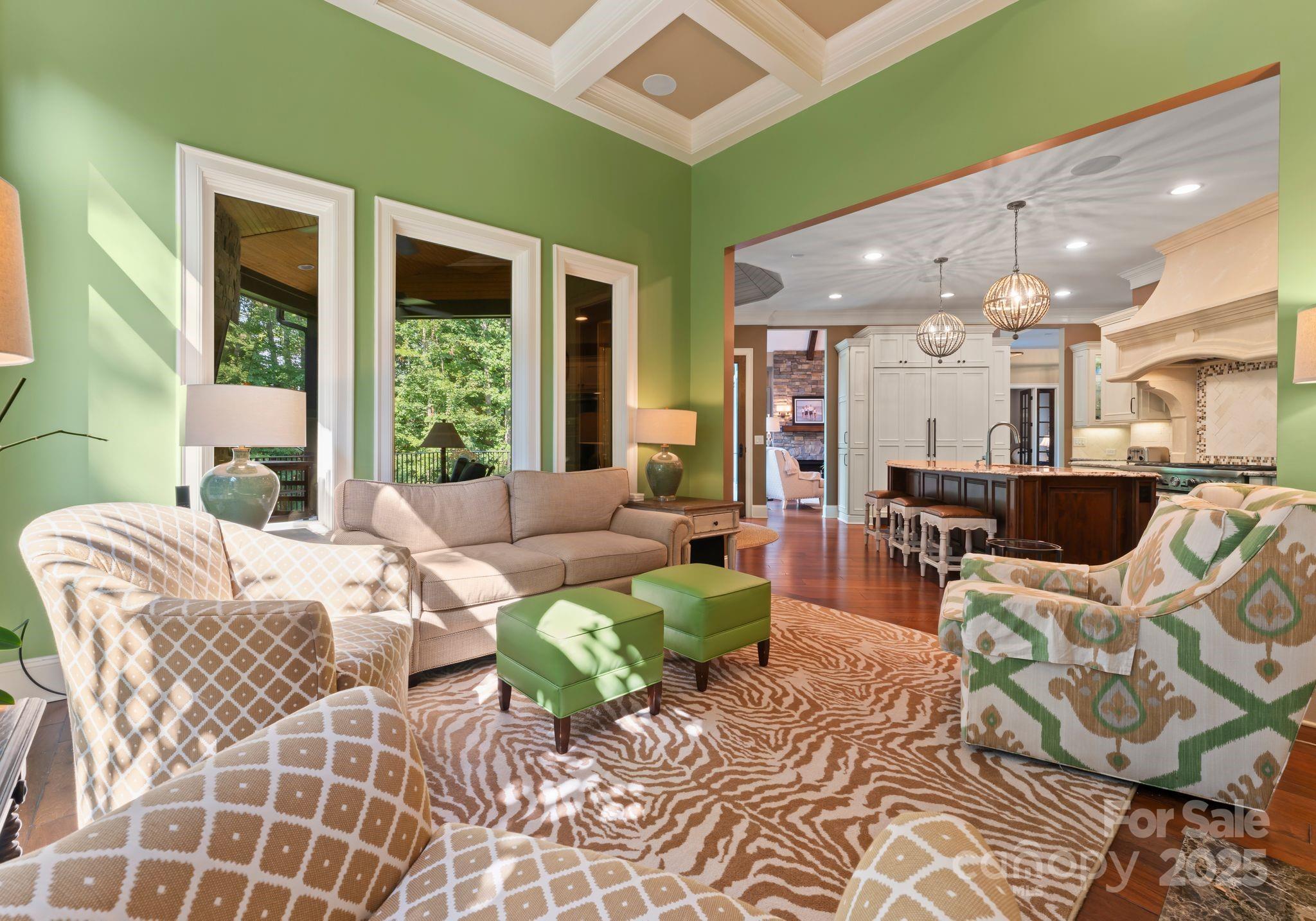 7461 Barrington Ridge Drive Unit: 33