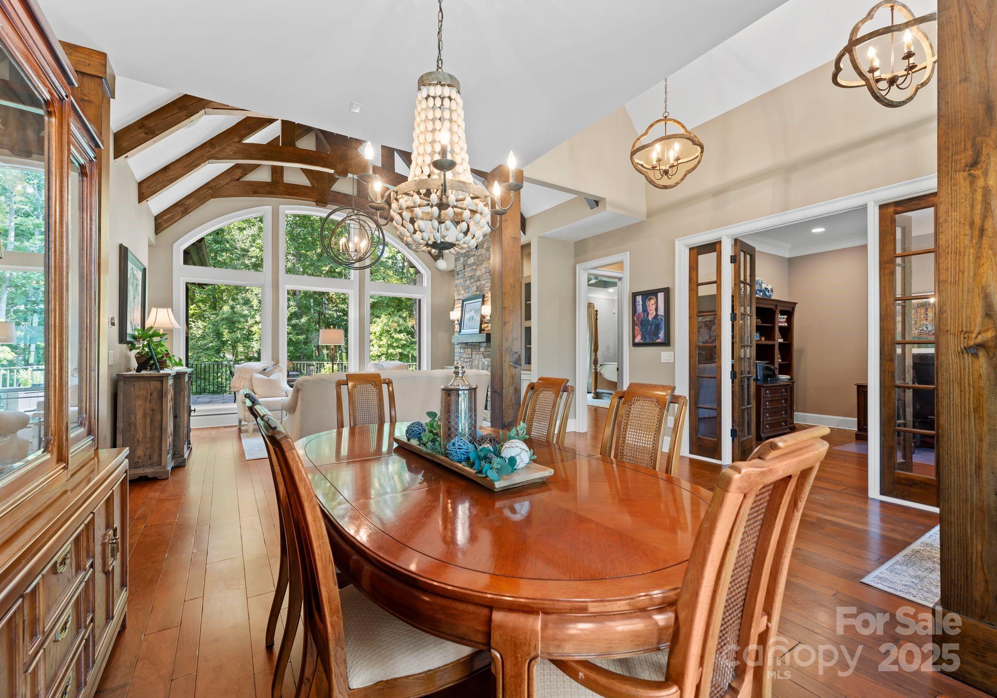 7461 Barrington Ridge Drive Unit: 33