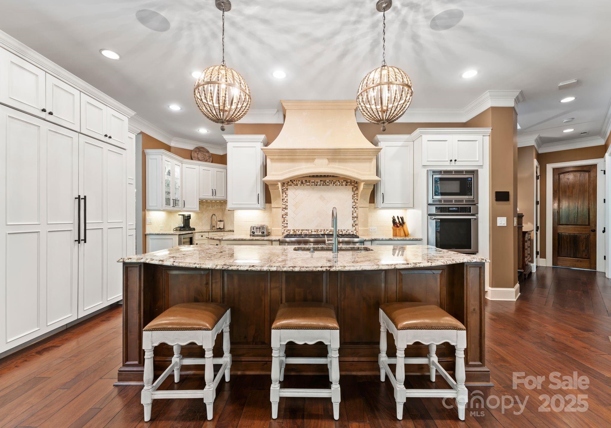 7461 Barrington Ridge Drive Unit: 33